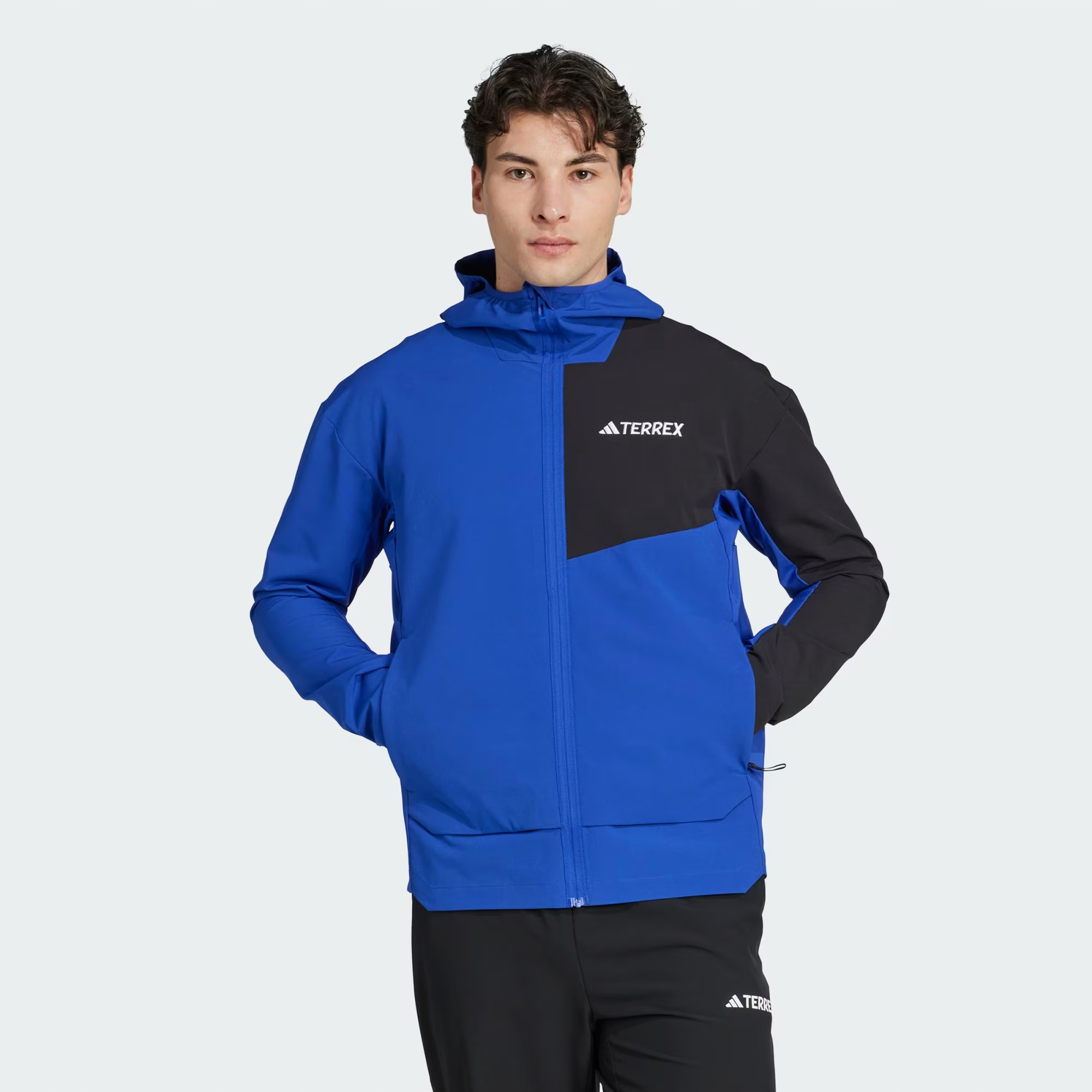 Adidas Terrex Multi Softshellová sportovní trekingová bunda JC6858 vel. L