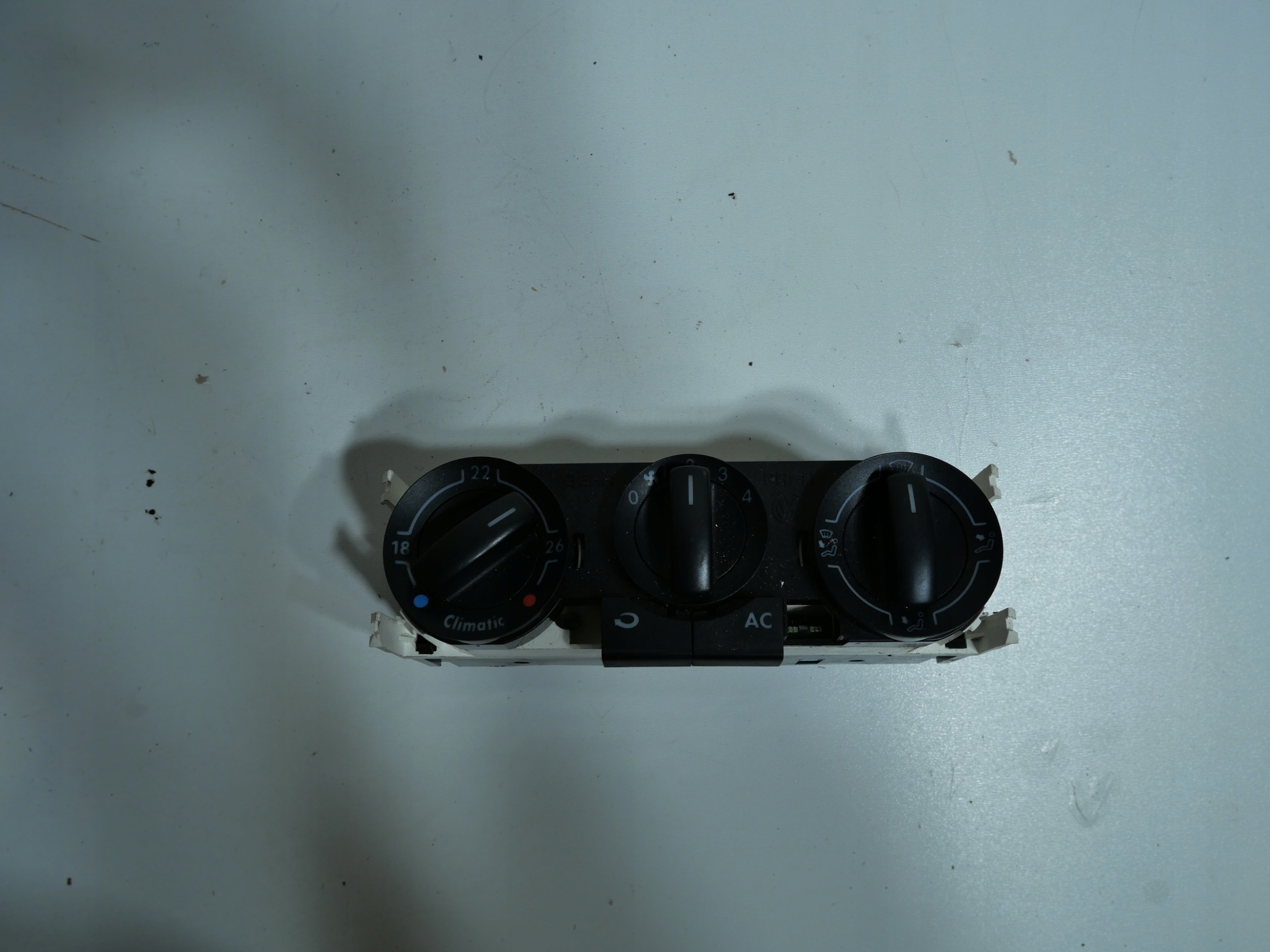 PANEL klími klimatizaci VW POLO 6Q0820045E