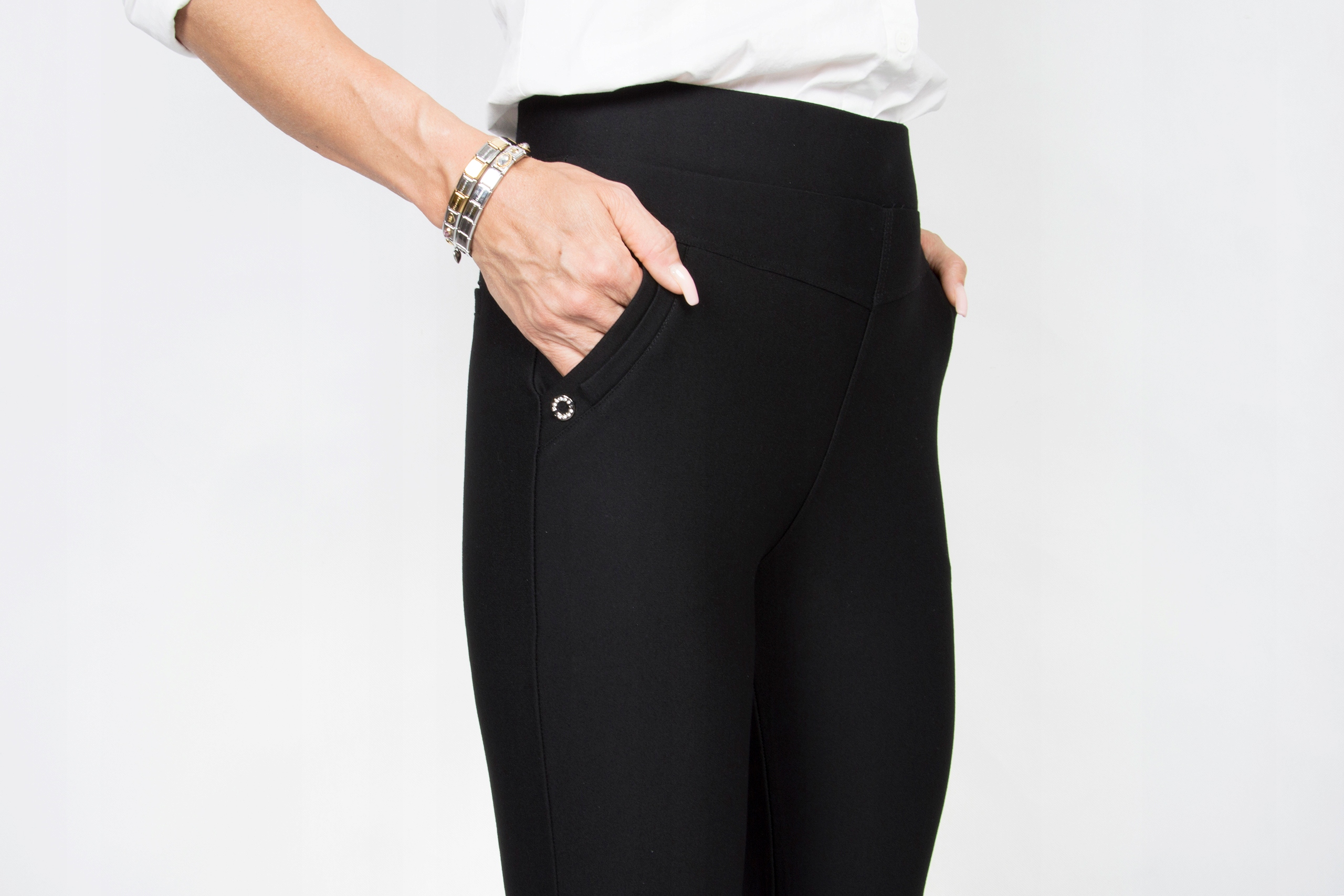 G-53 SPODNIE WYSZCZUPLAJĄCE WYSOKI STAN r.48/50 Wzór dominujący bez wzoru