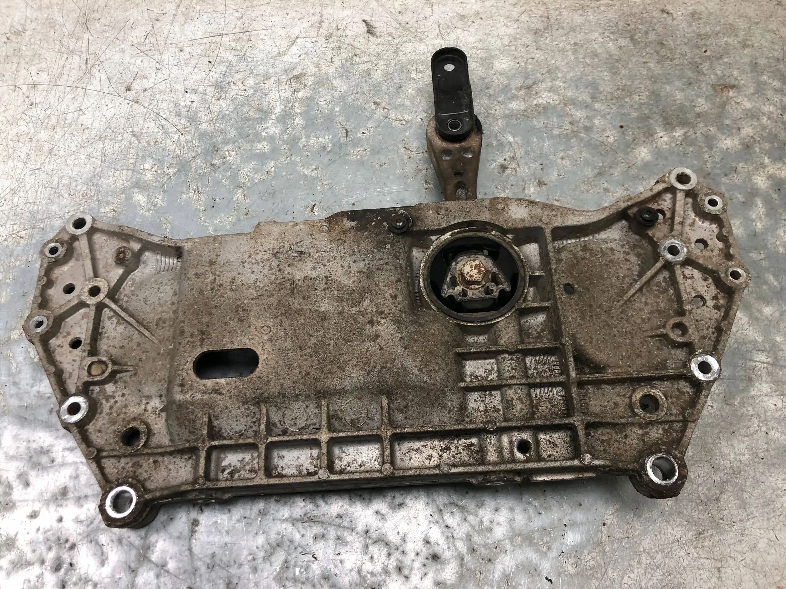 subframe axle beam front VW GOLF VI KOMBI 1K0199369G