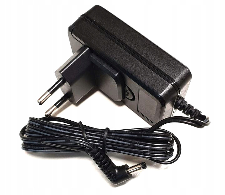 Yaesu SAD-24C ładowarka sieciowa FT-3D FT-2D FT-1D