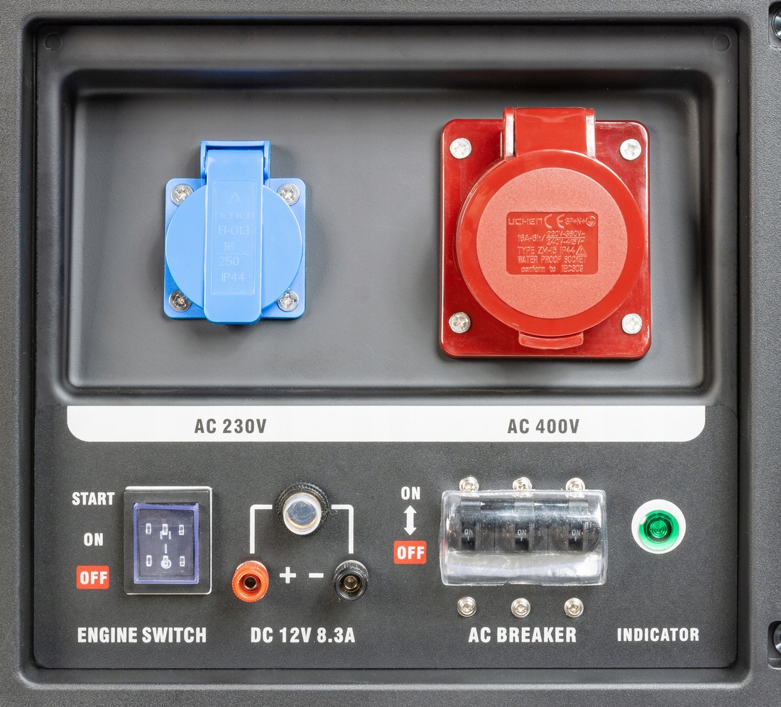 LONCIN LC8000D-AS MOCNY AGREGAT GENERATOR PRĄDOTWÓRCZY 230V 400V AVR 6,5kW Model LC8000D-AS