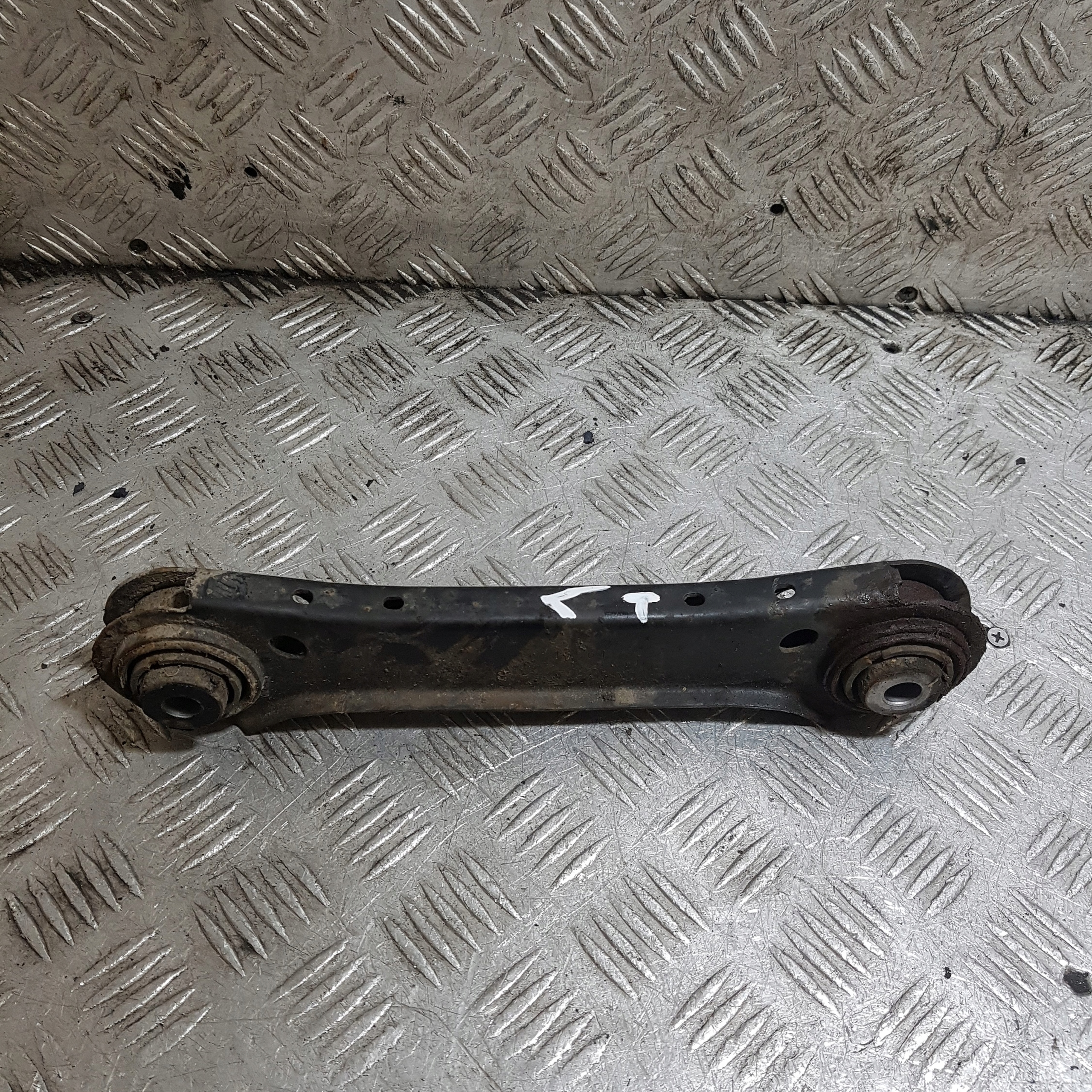 Querlenker links hinten BMW E90