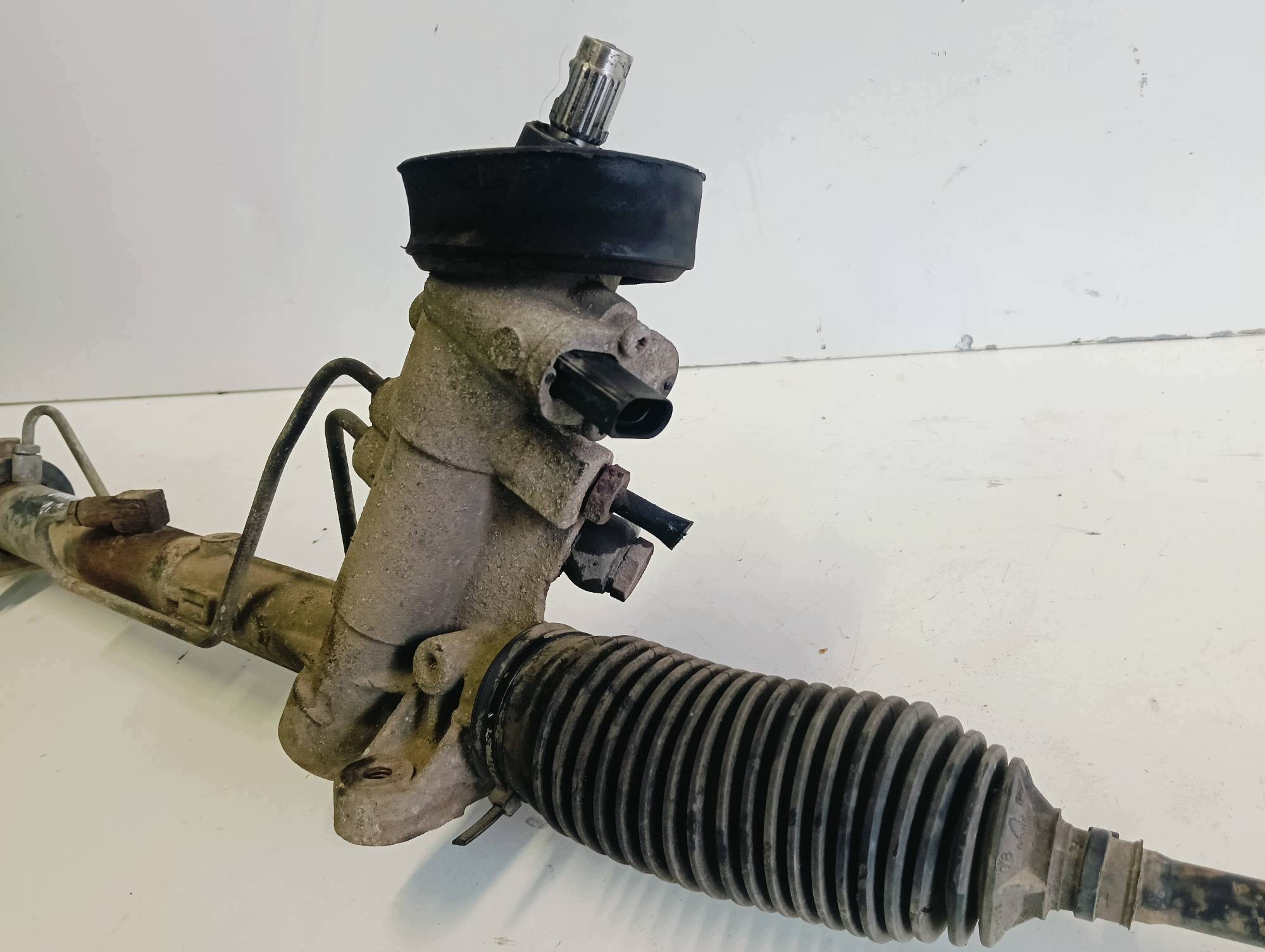 drag rod servo steering control SKODA FABIA II 1.2 B 2009r.