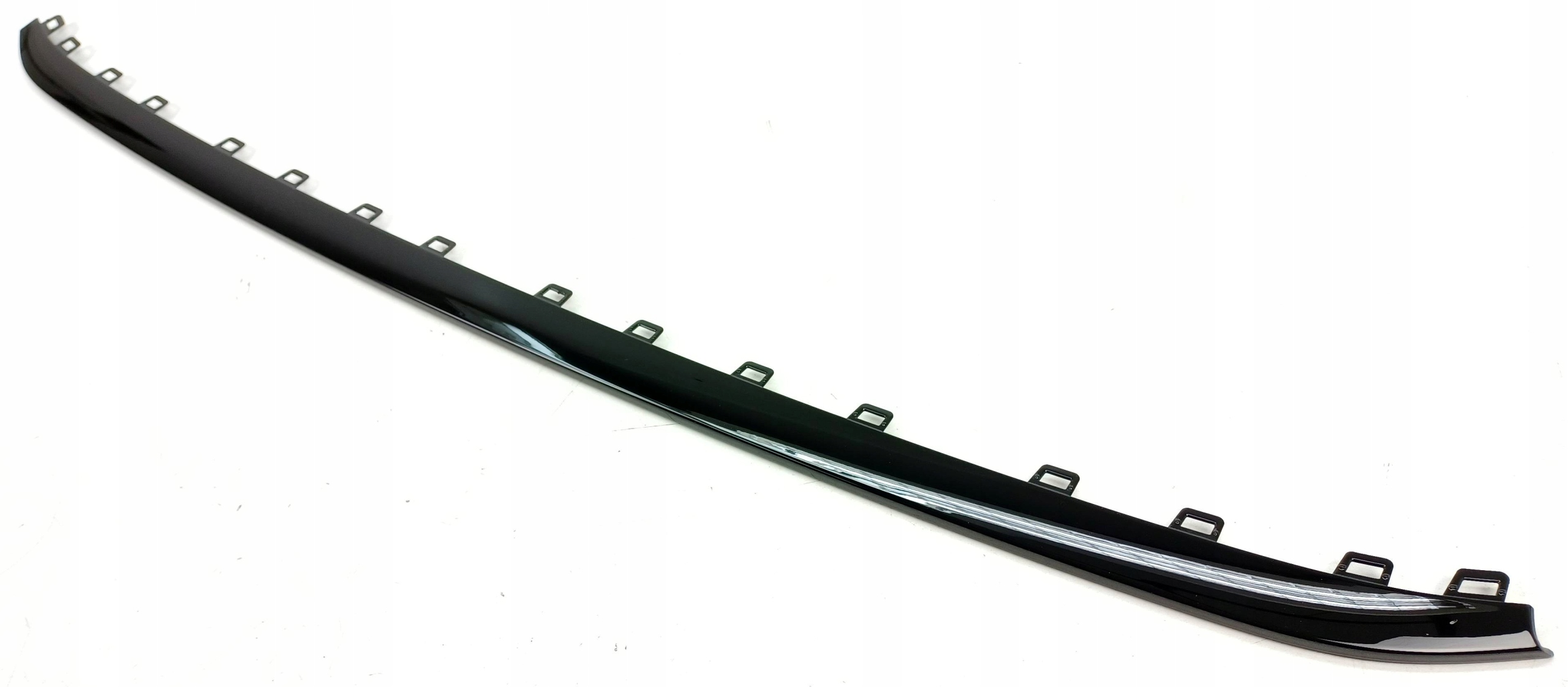 NOWY LISTWA ZDERZAKA PRZOD VW PASSAT B7 3AA853551A Color black