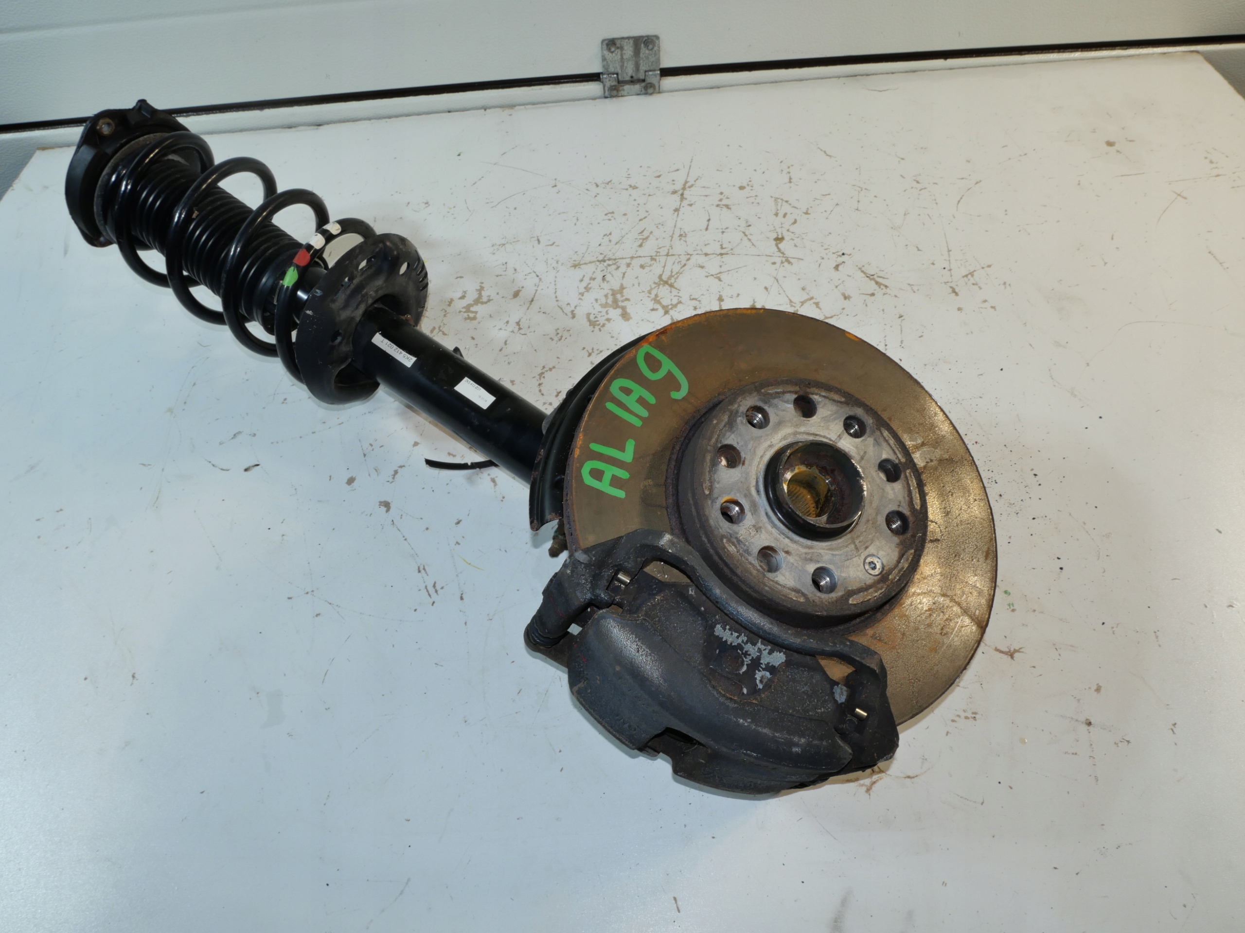 swing McPherson front VW CADDY IV 2K5413031