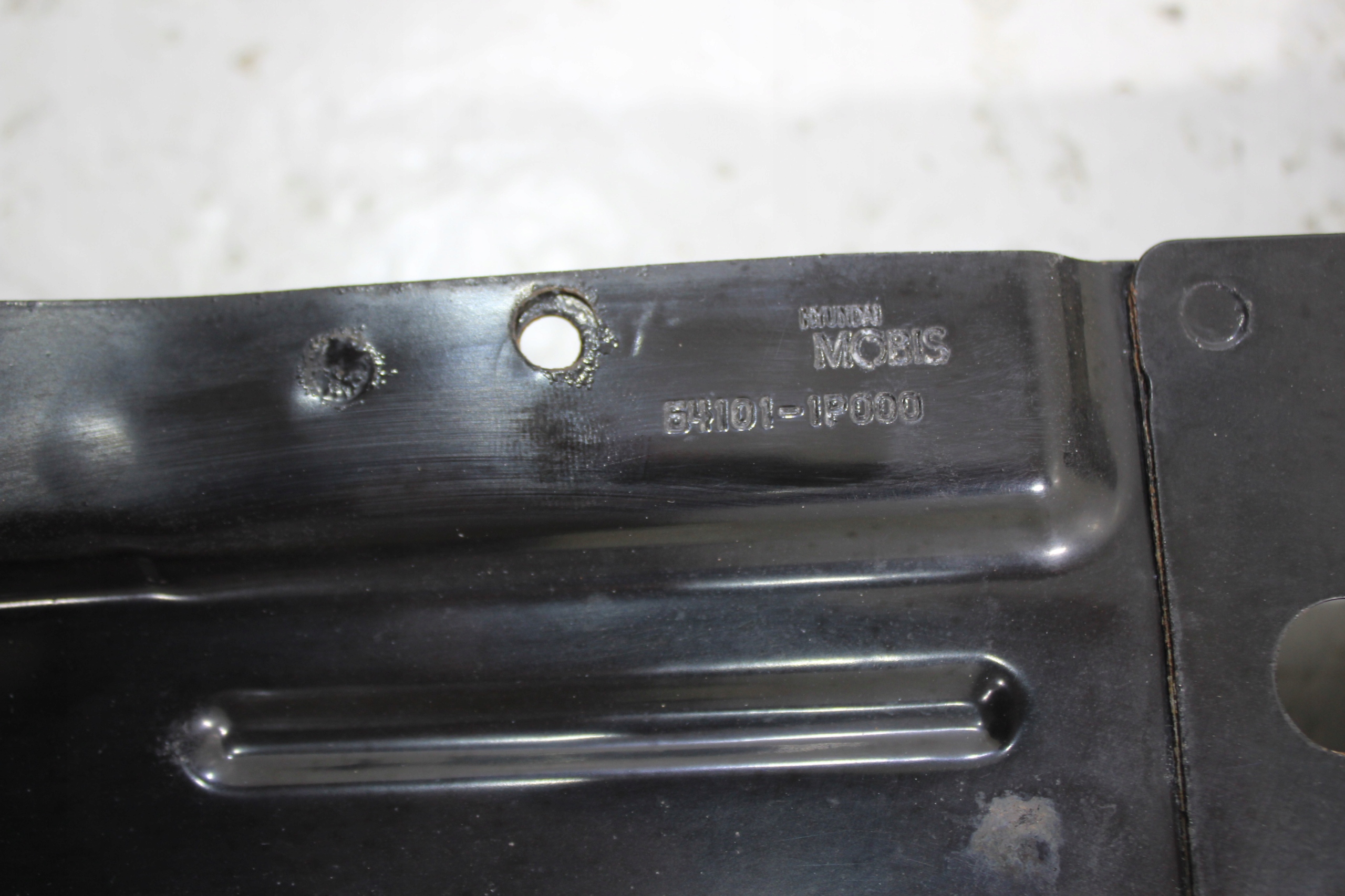 Hyundai ix20 support panel for radiators pillar iron