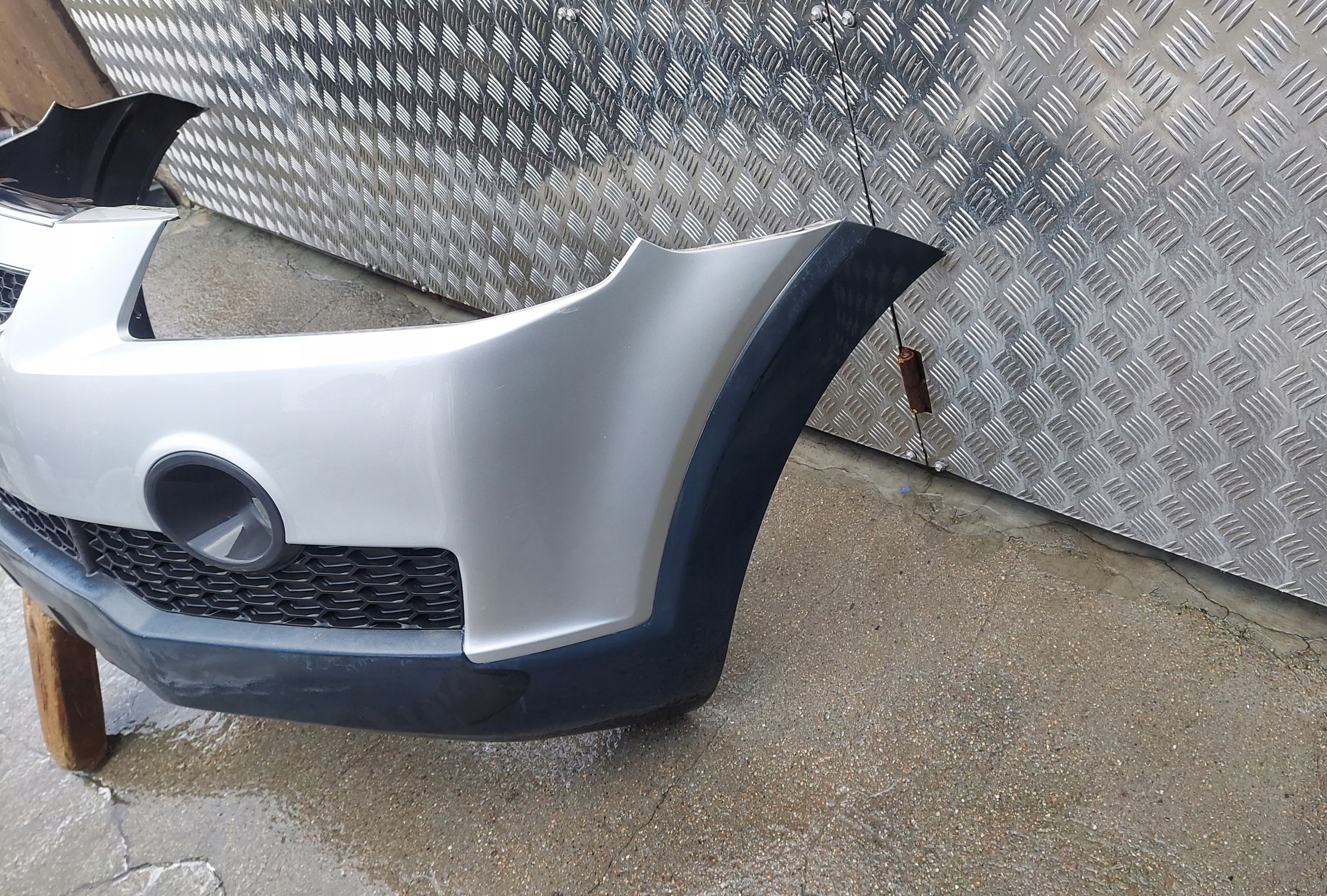 bumper CHEVROLET CAPTIVA 06-10 LAK: GAN