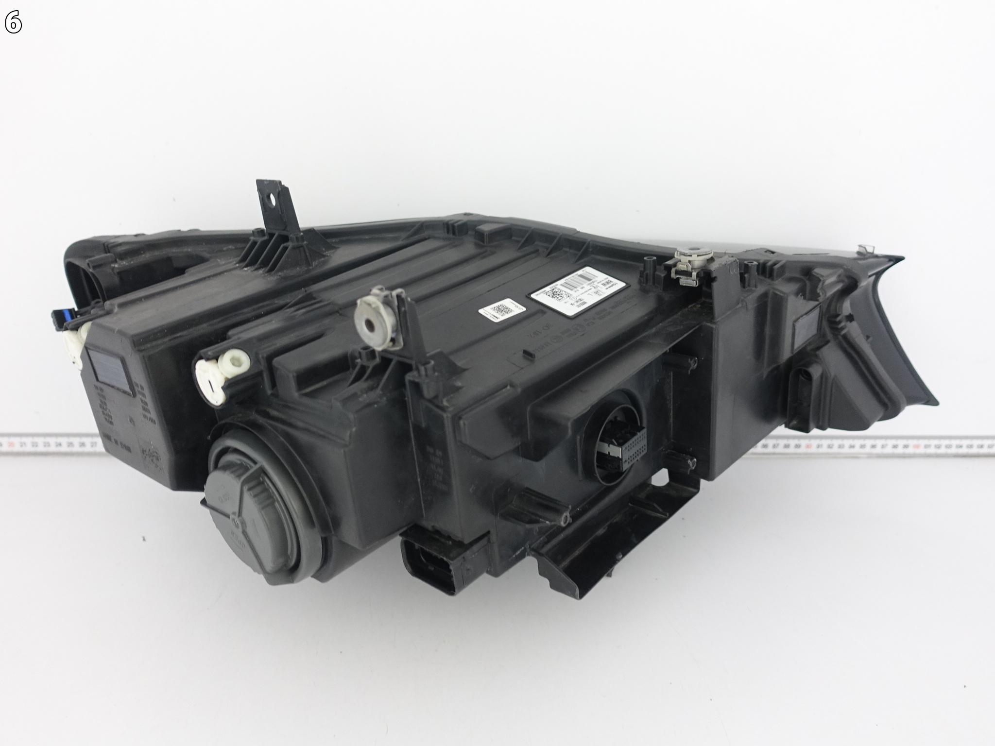 BMW i8 I12 I15 14-20 light FULL LED left front EUROPA