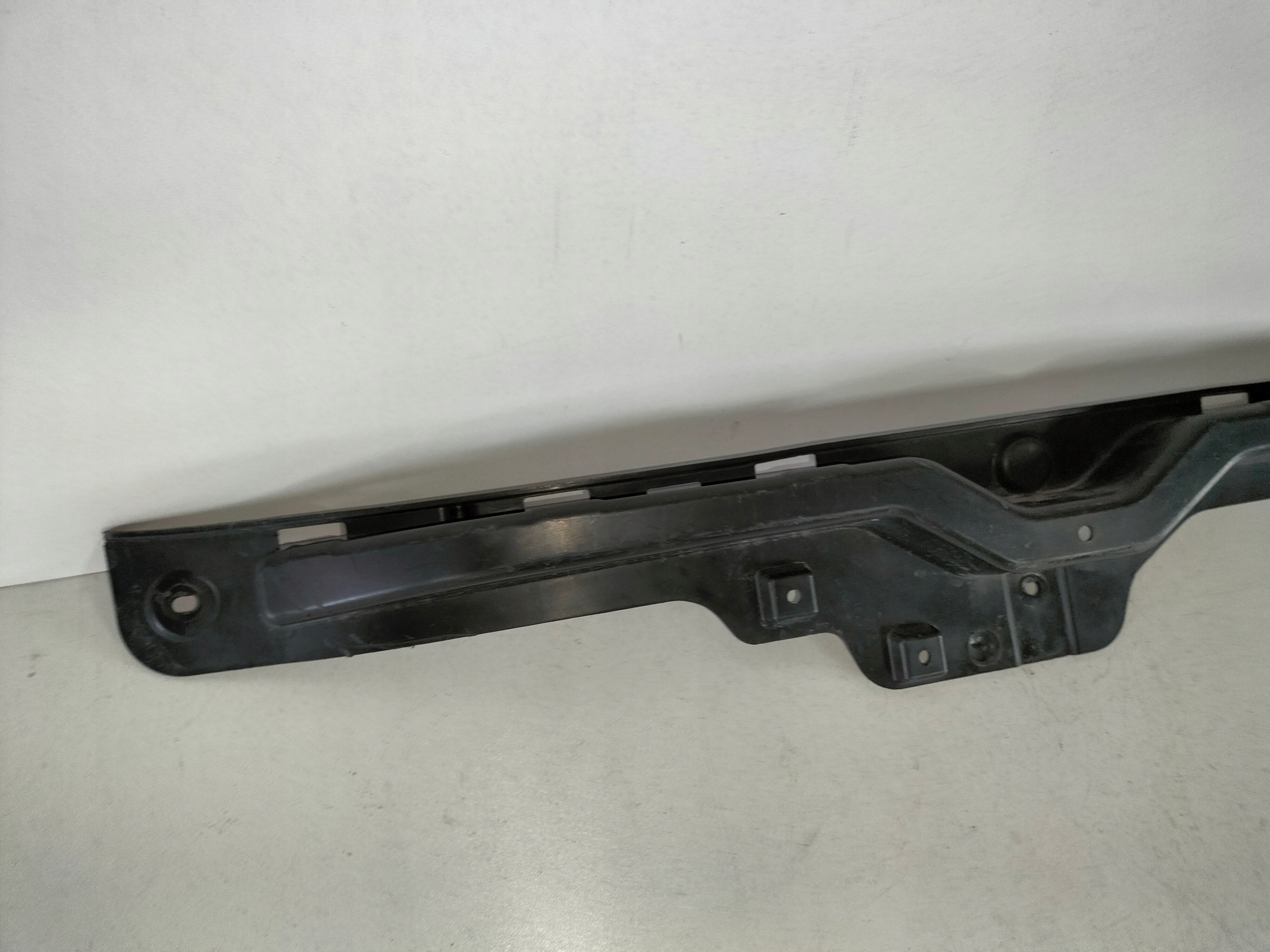 bumper bracket rear part central FORD FIESTA MK7 13-17