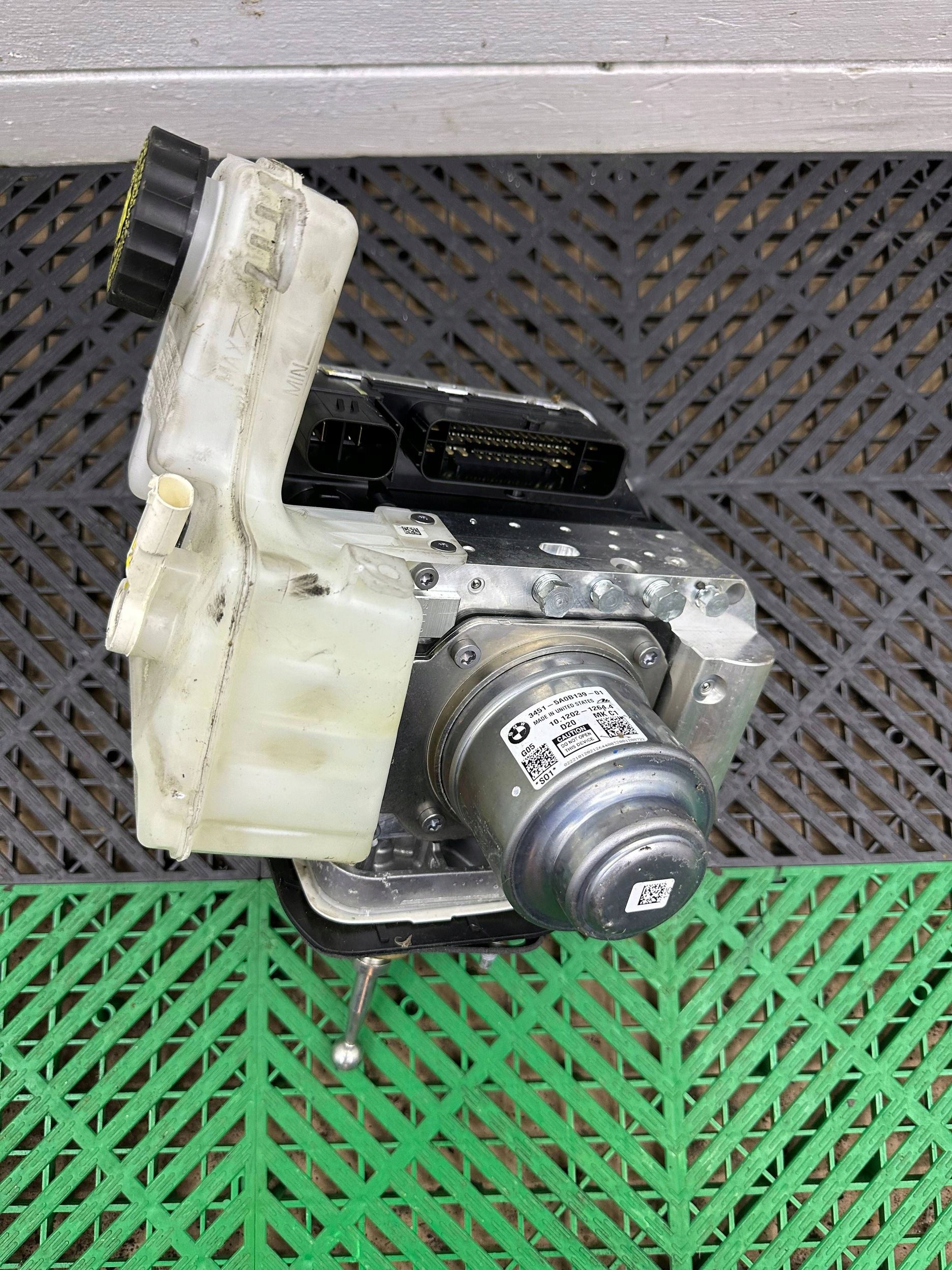 Pompa ABS BMW X5 G05 5A0B139