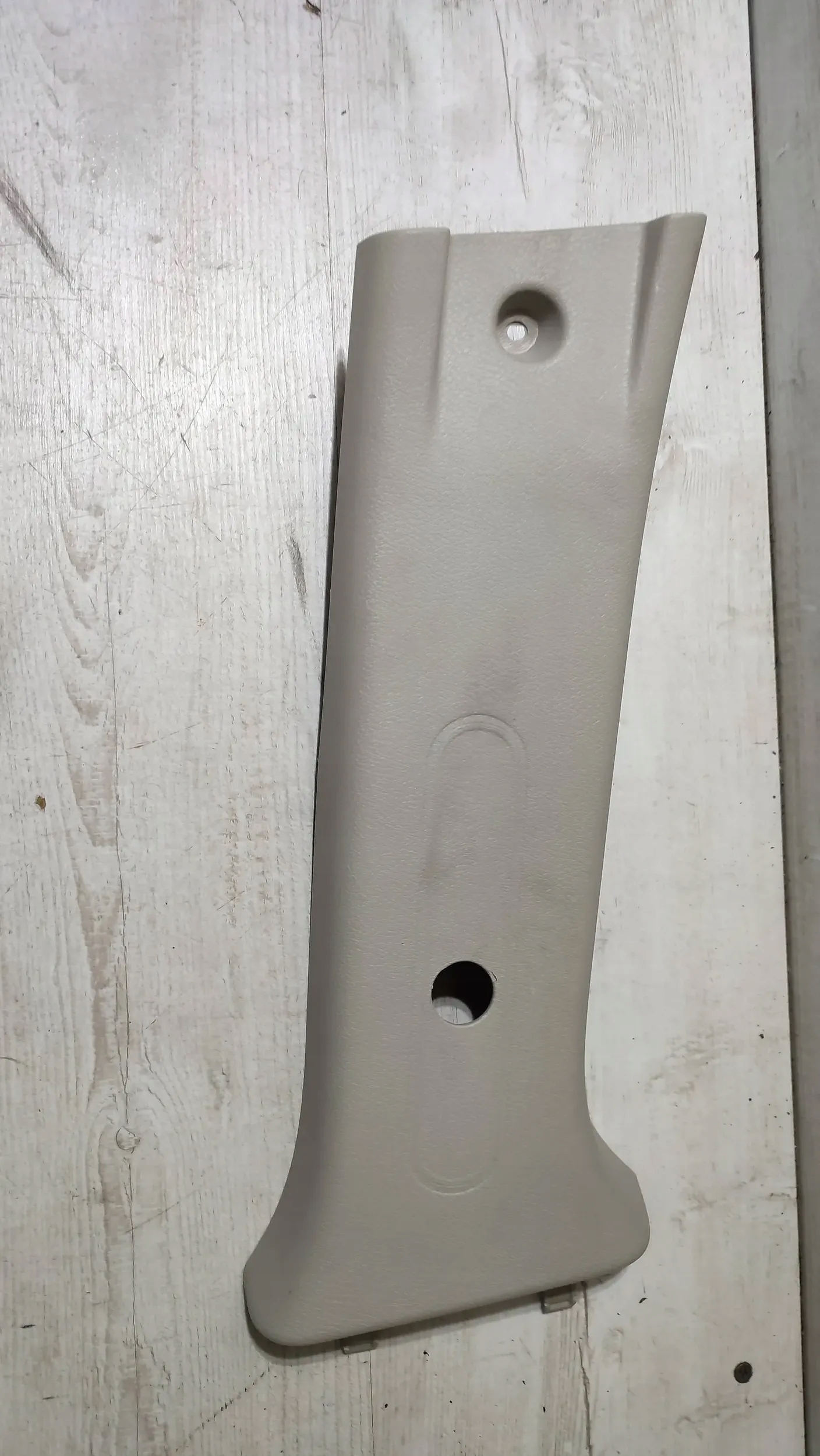Dacia Logan II 2019r right side cover upholstery slupka