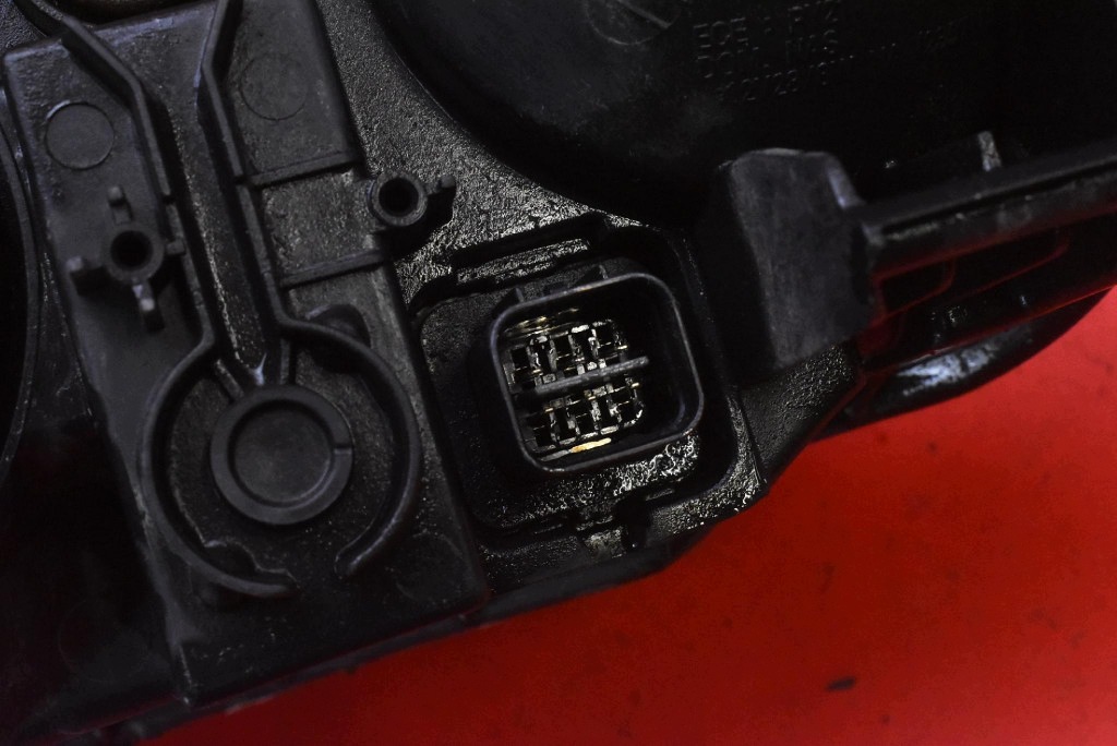 REFLEKTOR right light front EU 92101-2F0 KIA CERATO 1 and 04-06