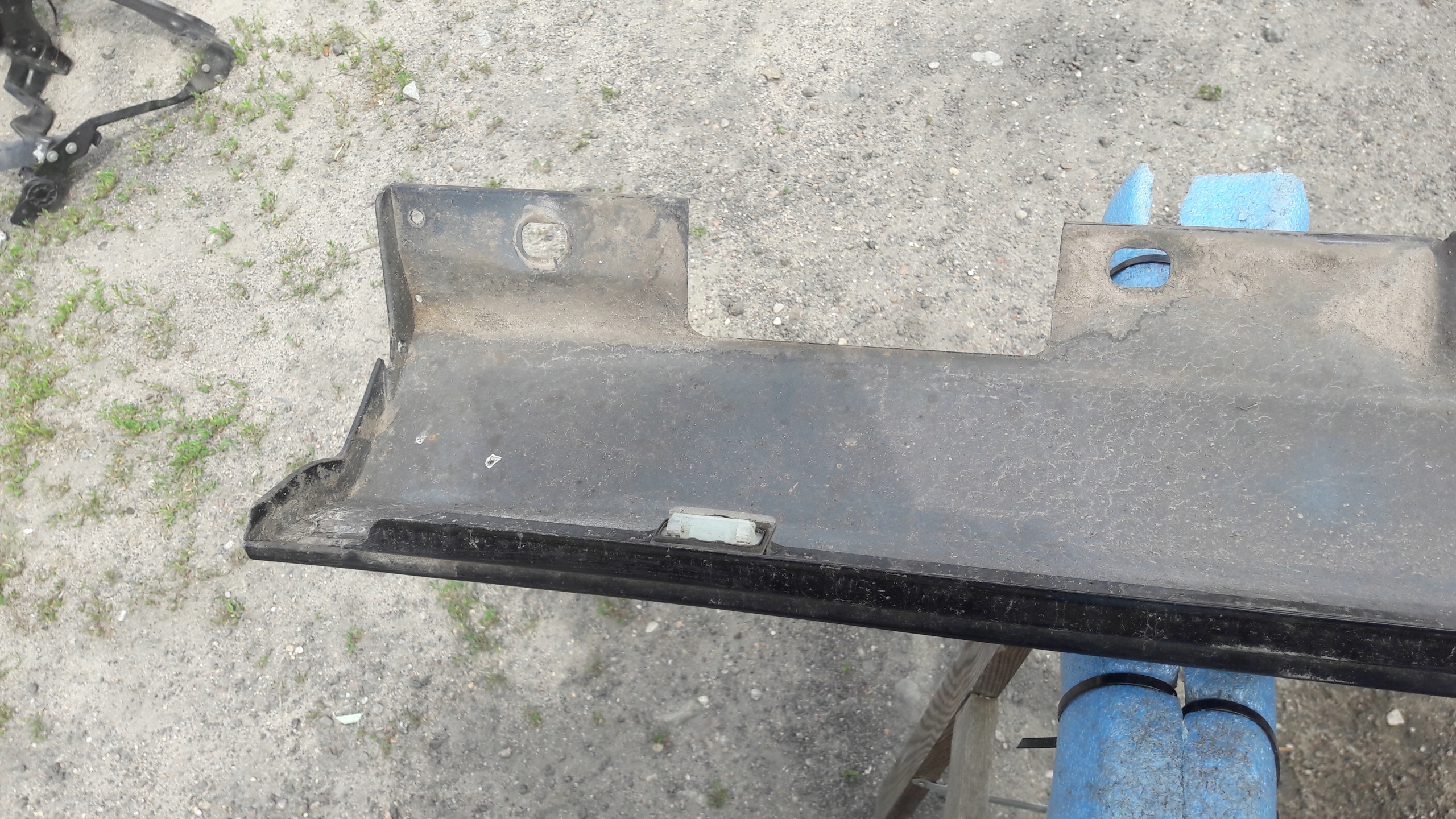 MERCEDES W204 cap moulding threshold left or right 197