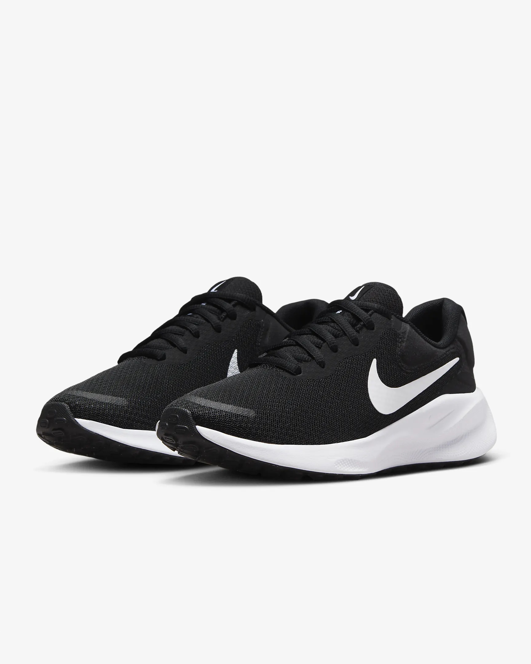 Boty Nike v Revolution 7 FB2208-003 černobílé, velikost 38,5