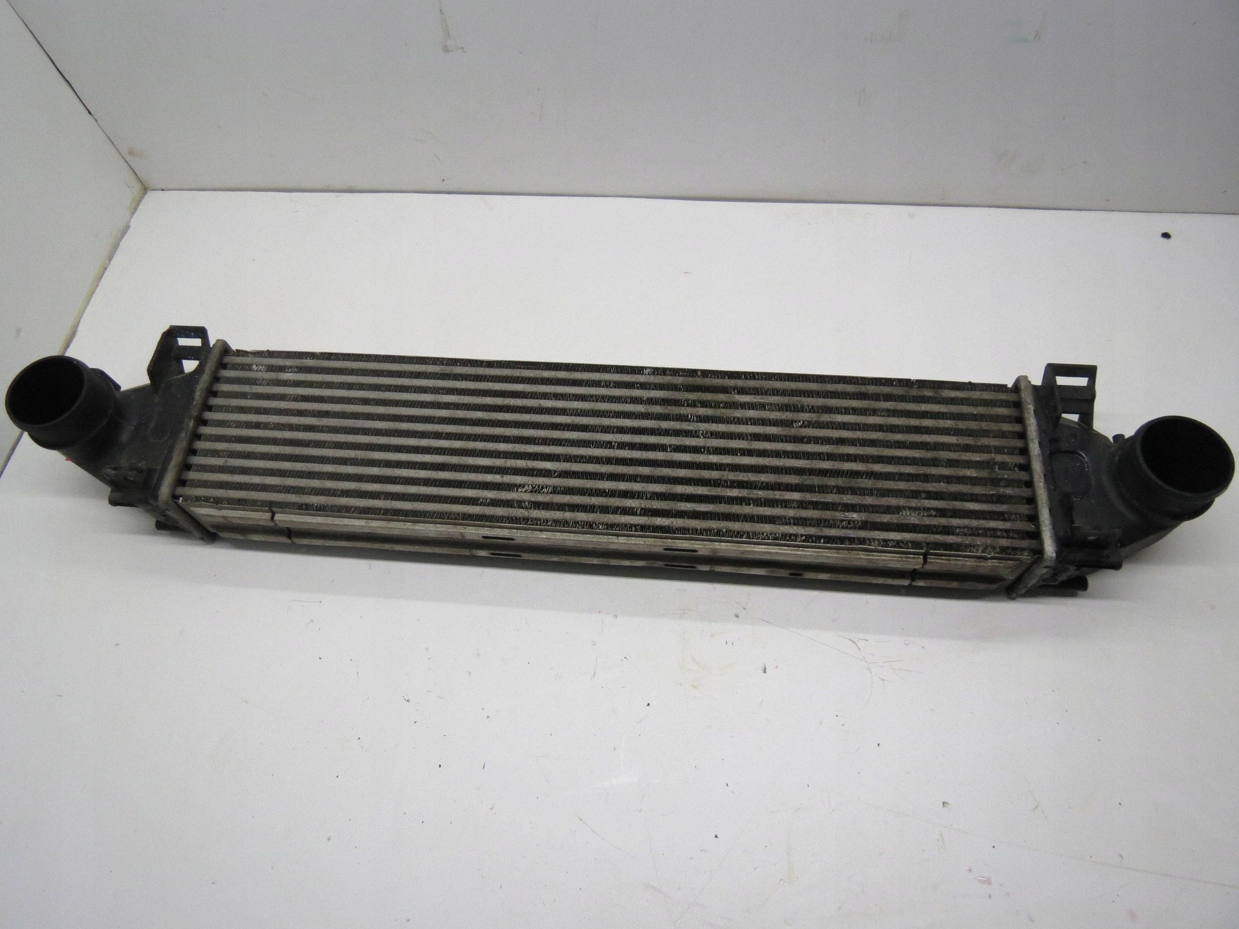 Kühler luft INTERCOOLER VOLVO S60 II V60 und 31338475