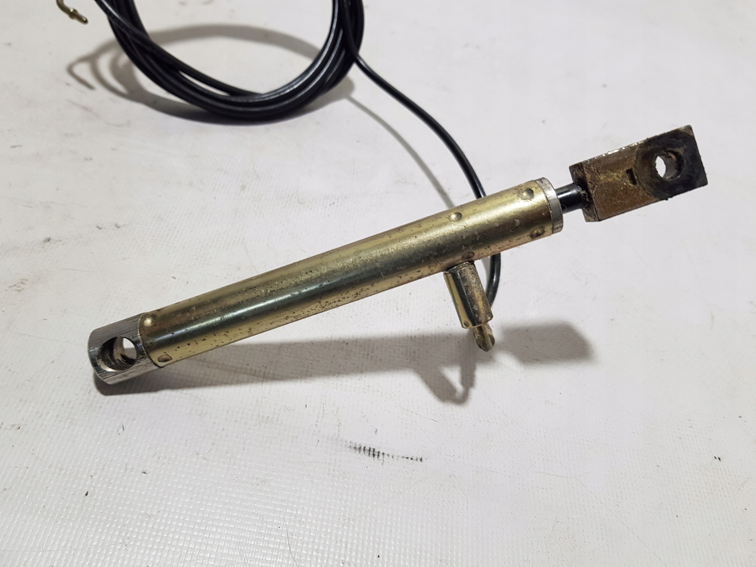 MERCEDES SL R230 W230 damper roofs right 22