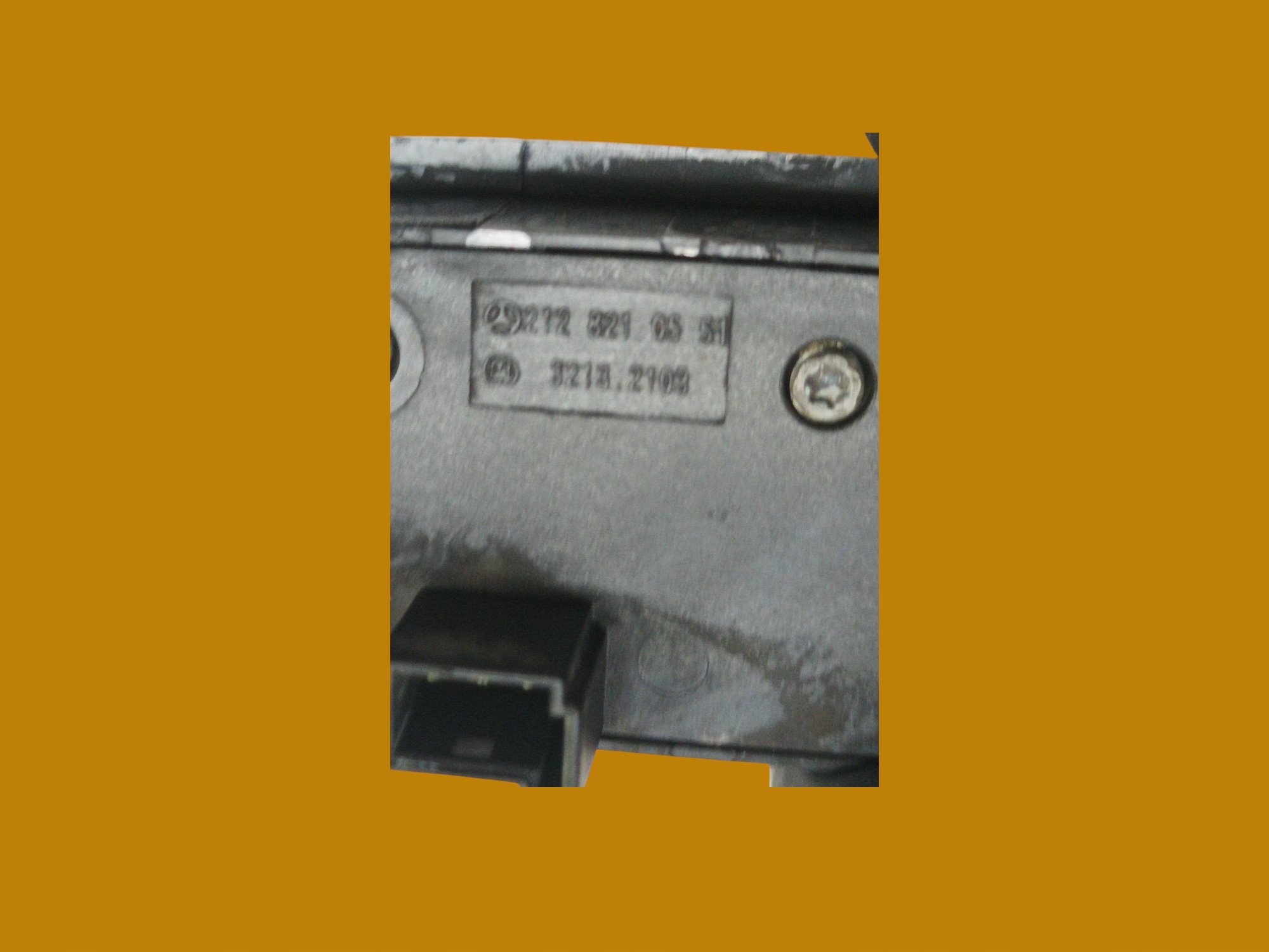 switch 2128210551 Mercedes-Benz GLA-klasa II (2019- ) M 247