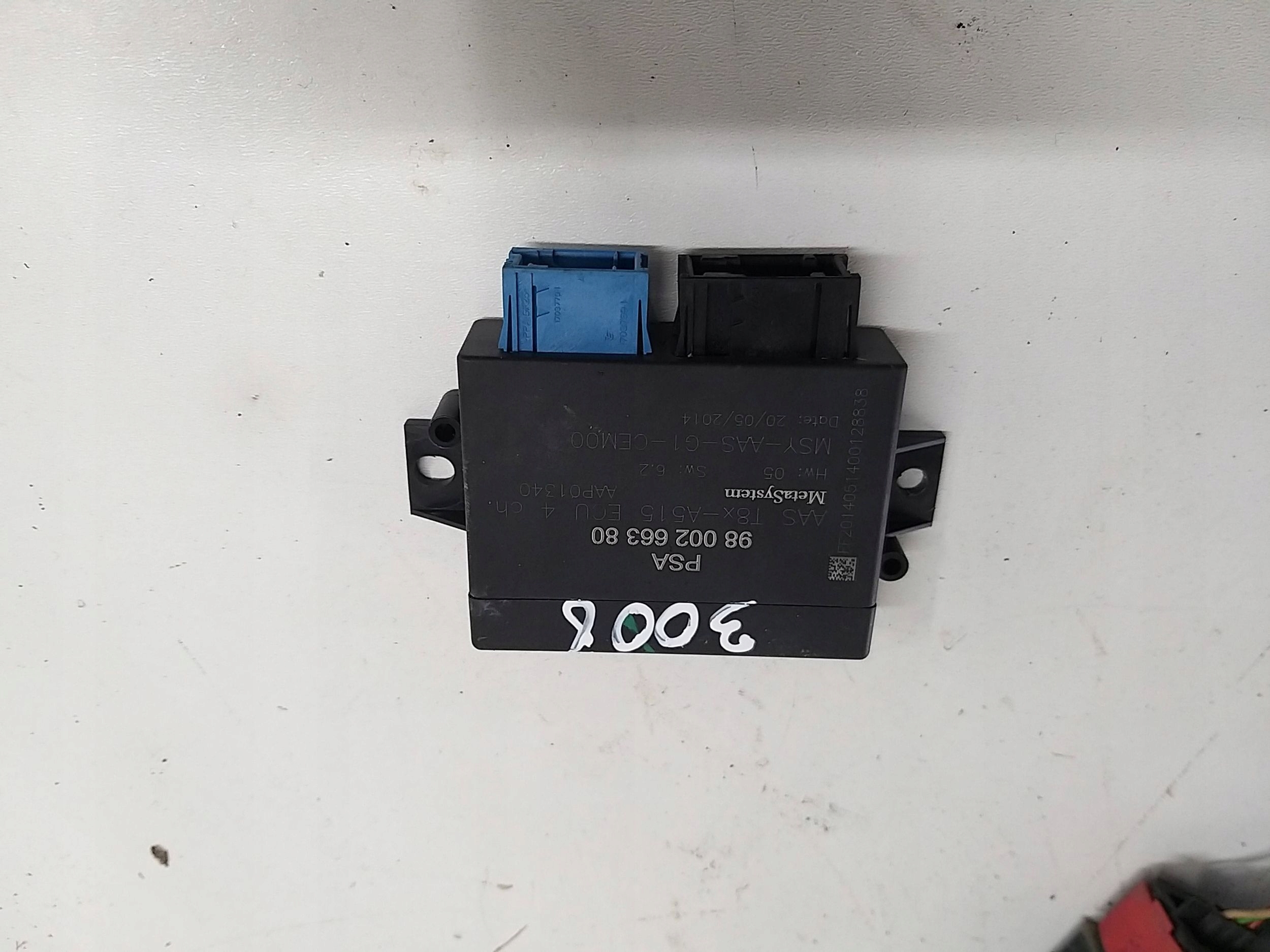 PEUGEOT 3008 and module control unit PDC 9800266380