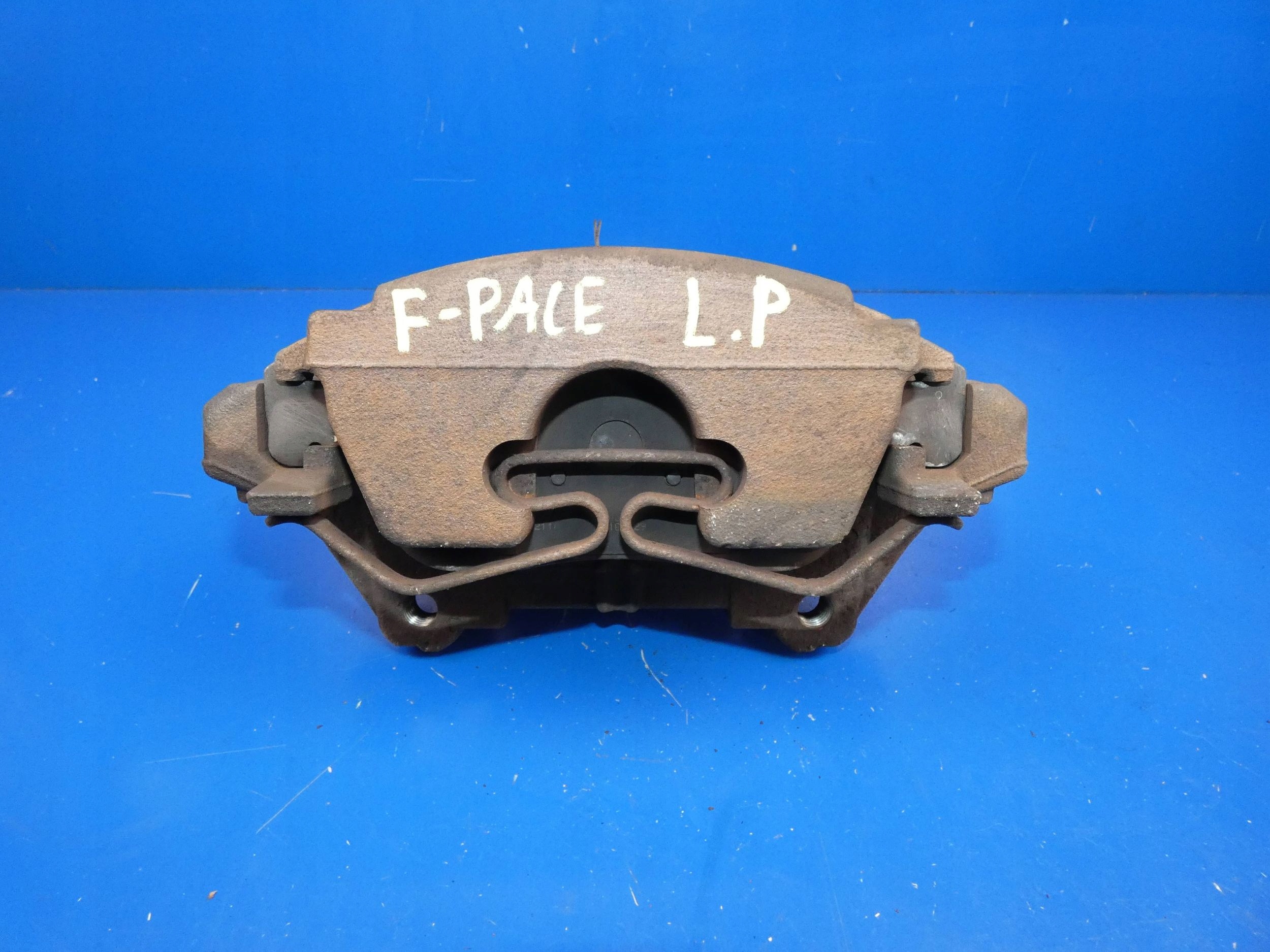 JAGUAR F-PACE X761 caliper brake left front front