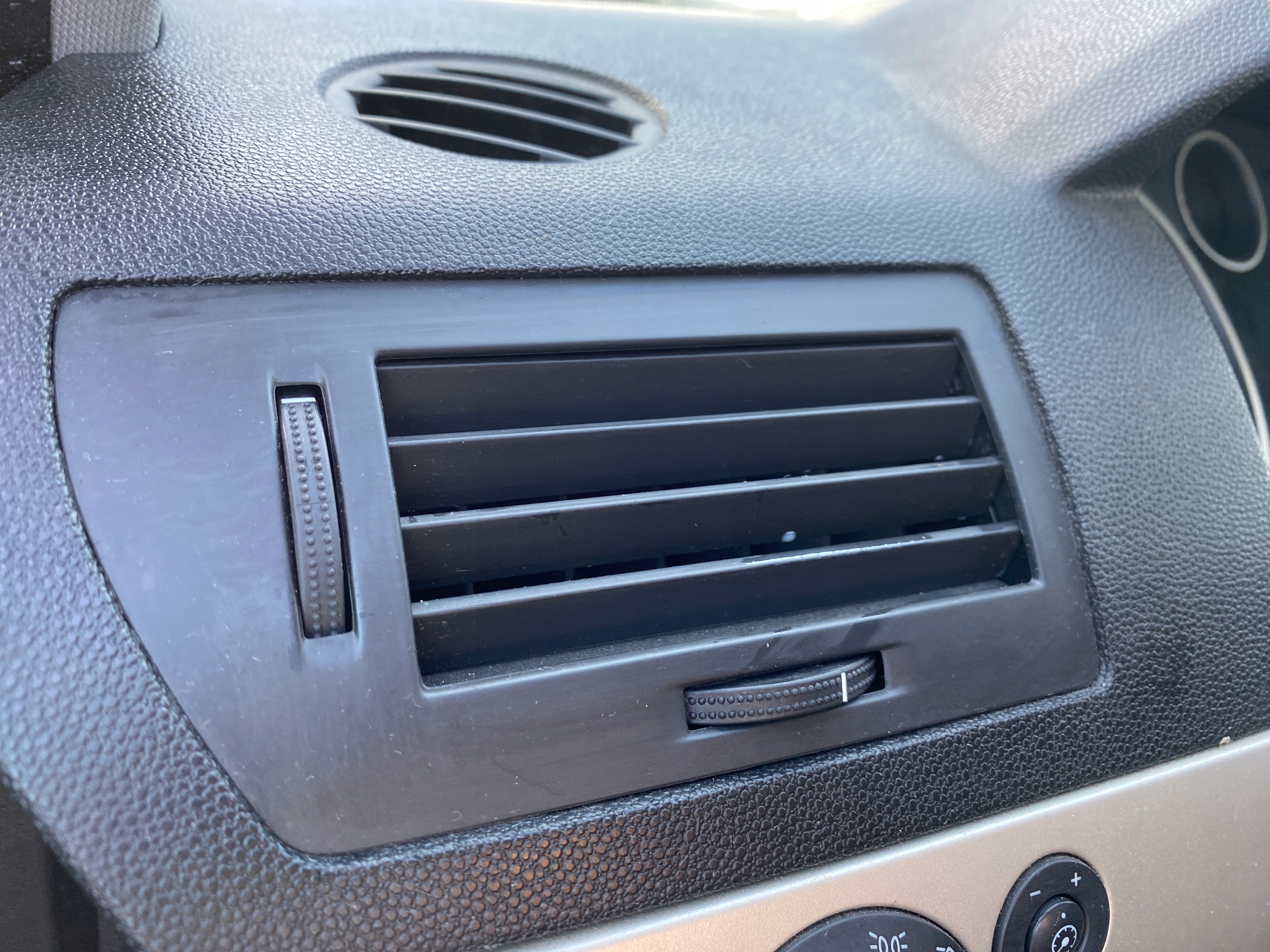 Opel Astra H FL 07-14 grid air conditioning devices air left driver´s