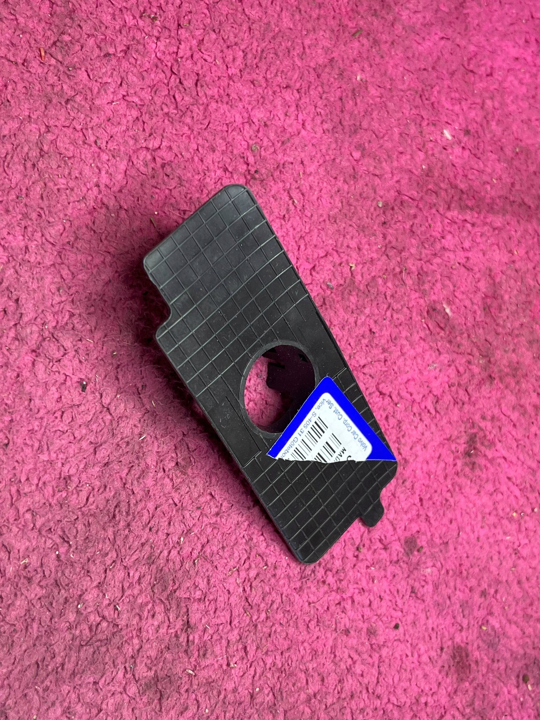 bracket KOSZYK of the sensor PDC rear part Volvo XC90 31663576
