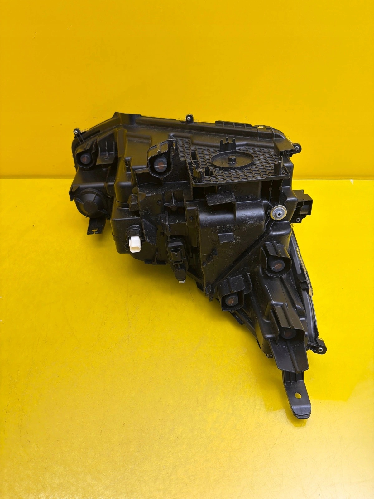 light left front Toyota Yaris Cross 0D-312 Led