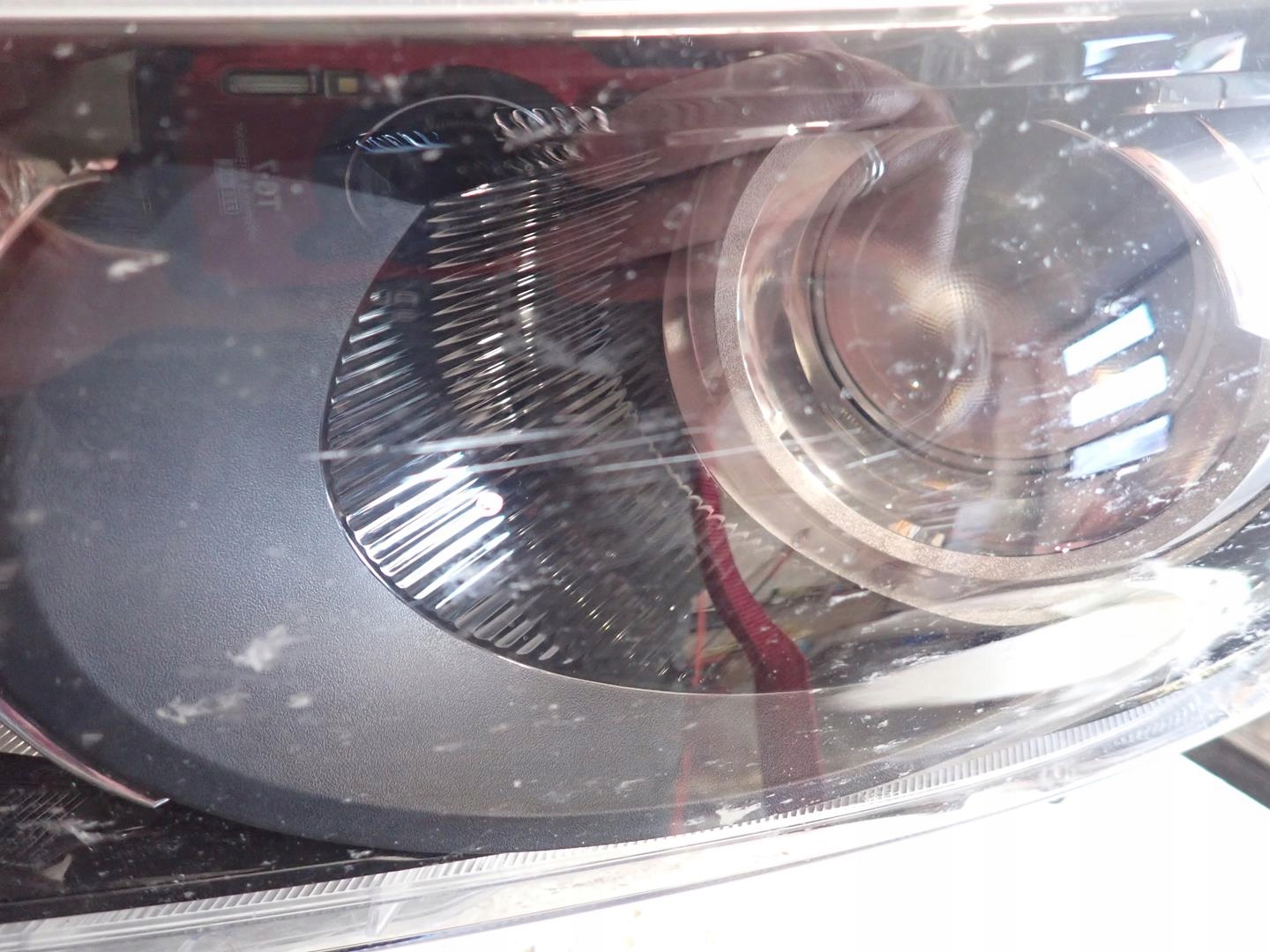 light front front left TOYOTA YARIS IV 2020