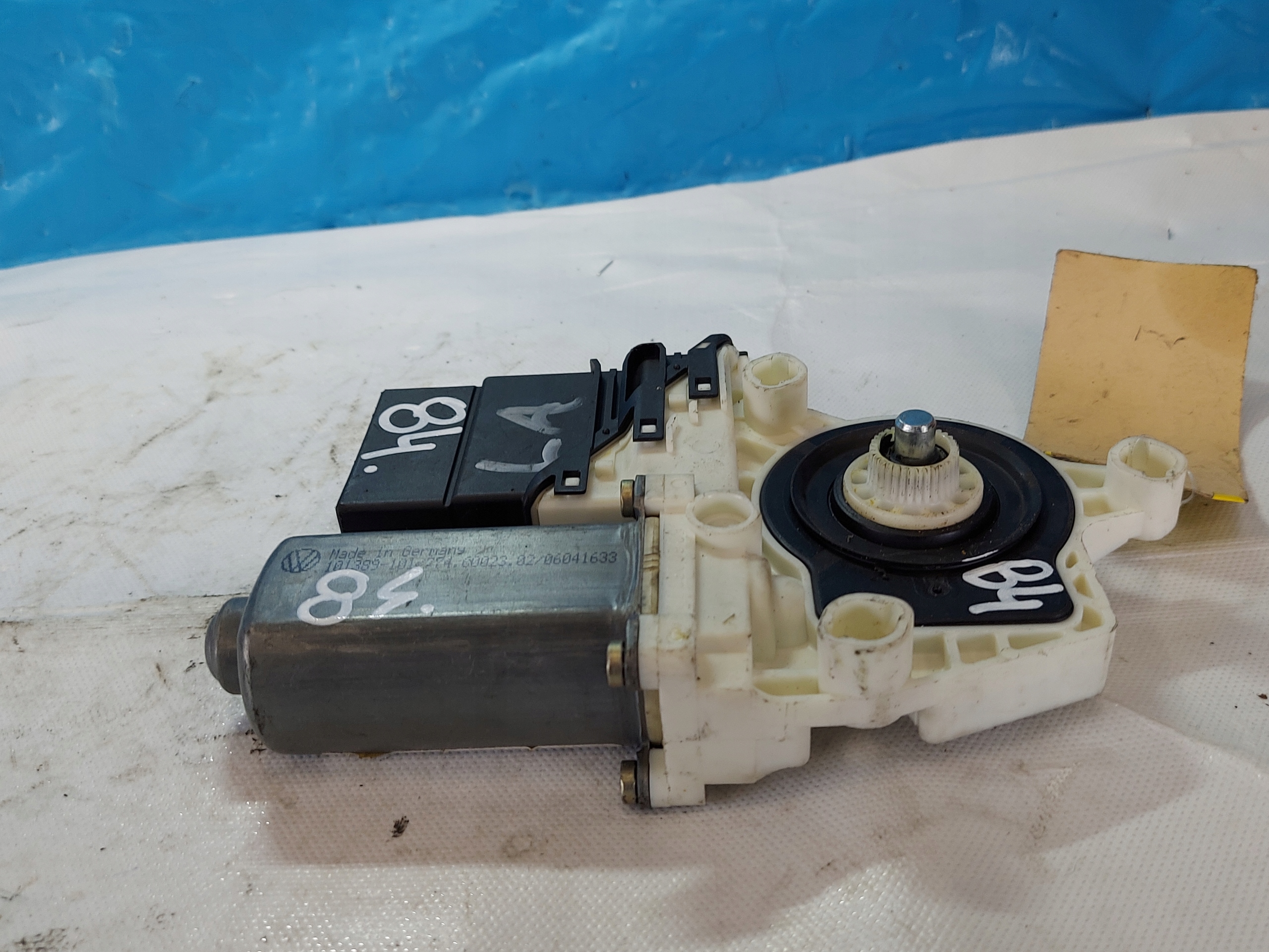 engine lifting windows GOLF IV 9776101439203 left TYLL