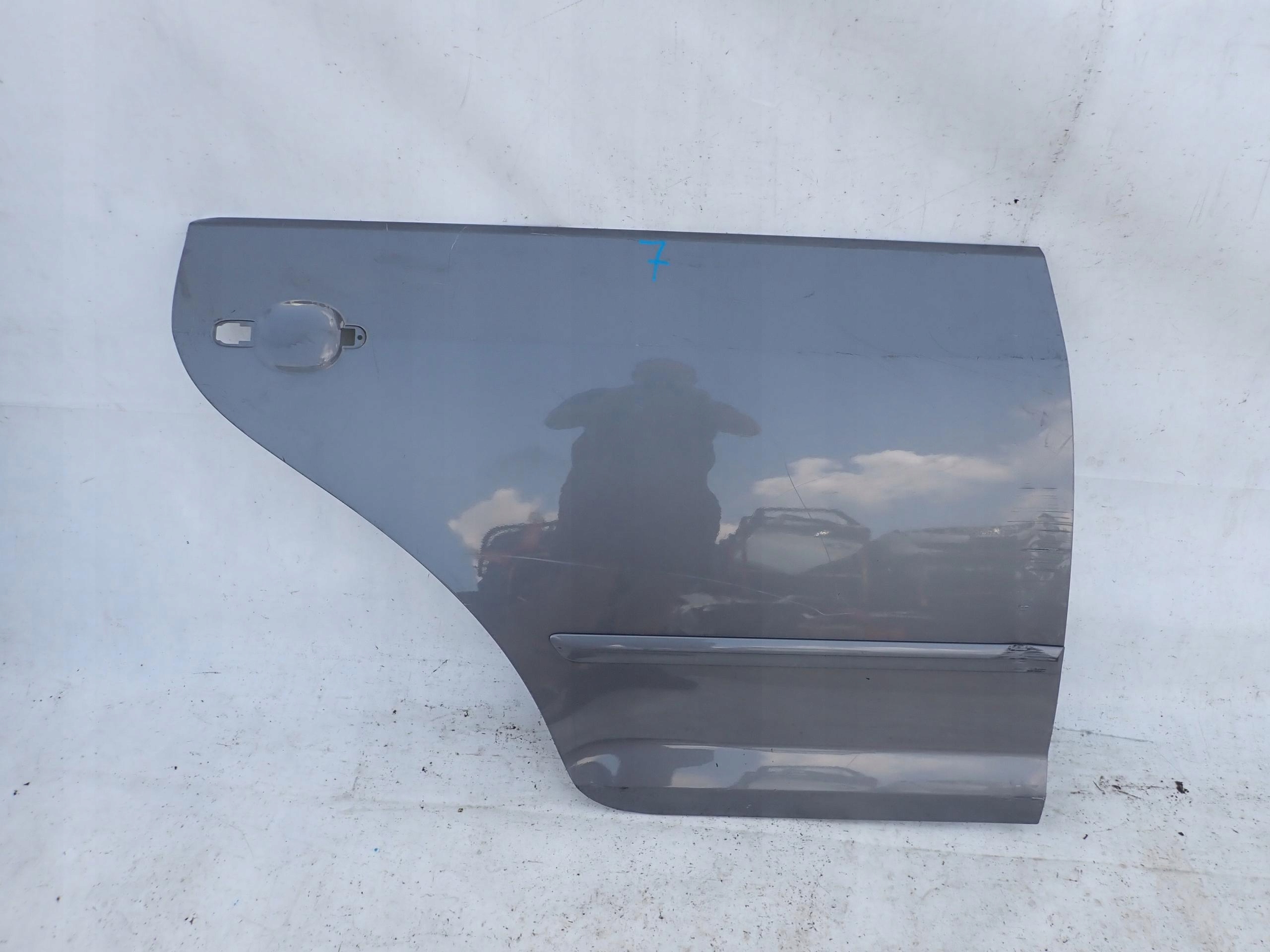VW GOLF V+ 5 PLUS 05-09 Tür rechts heck hinten