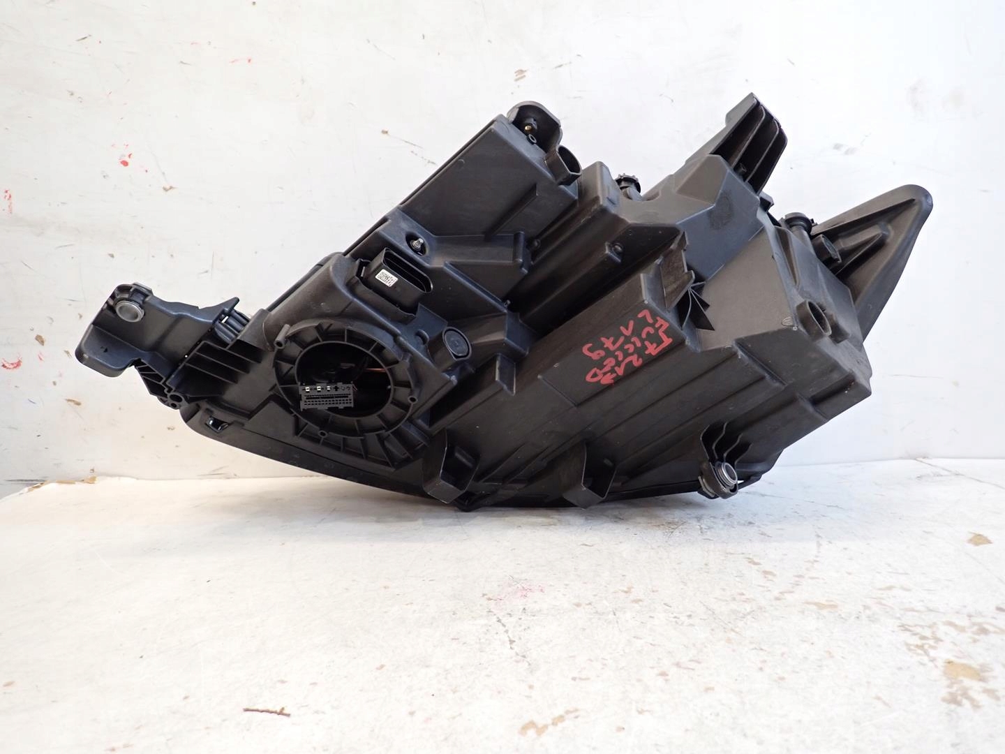 light front front right VW T7 2021- FULL LED 7T1941036F