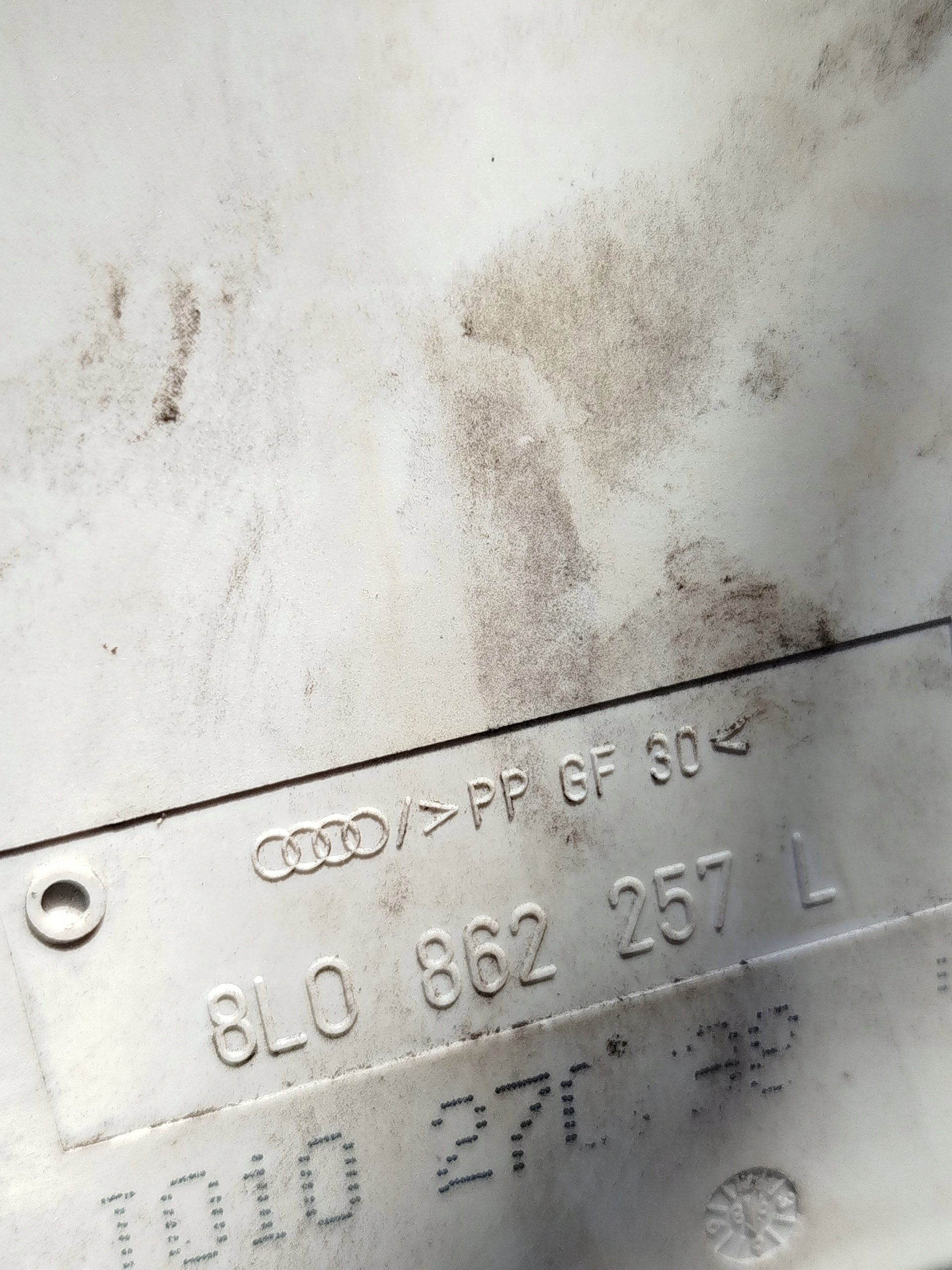 POMPKA ZAMKA CENTRALNEGO AUDI A3 8L 8L0862257L Typ samochodu Samochody osobowe