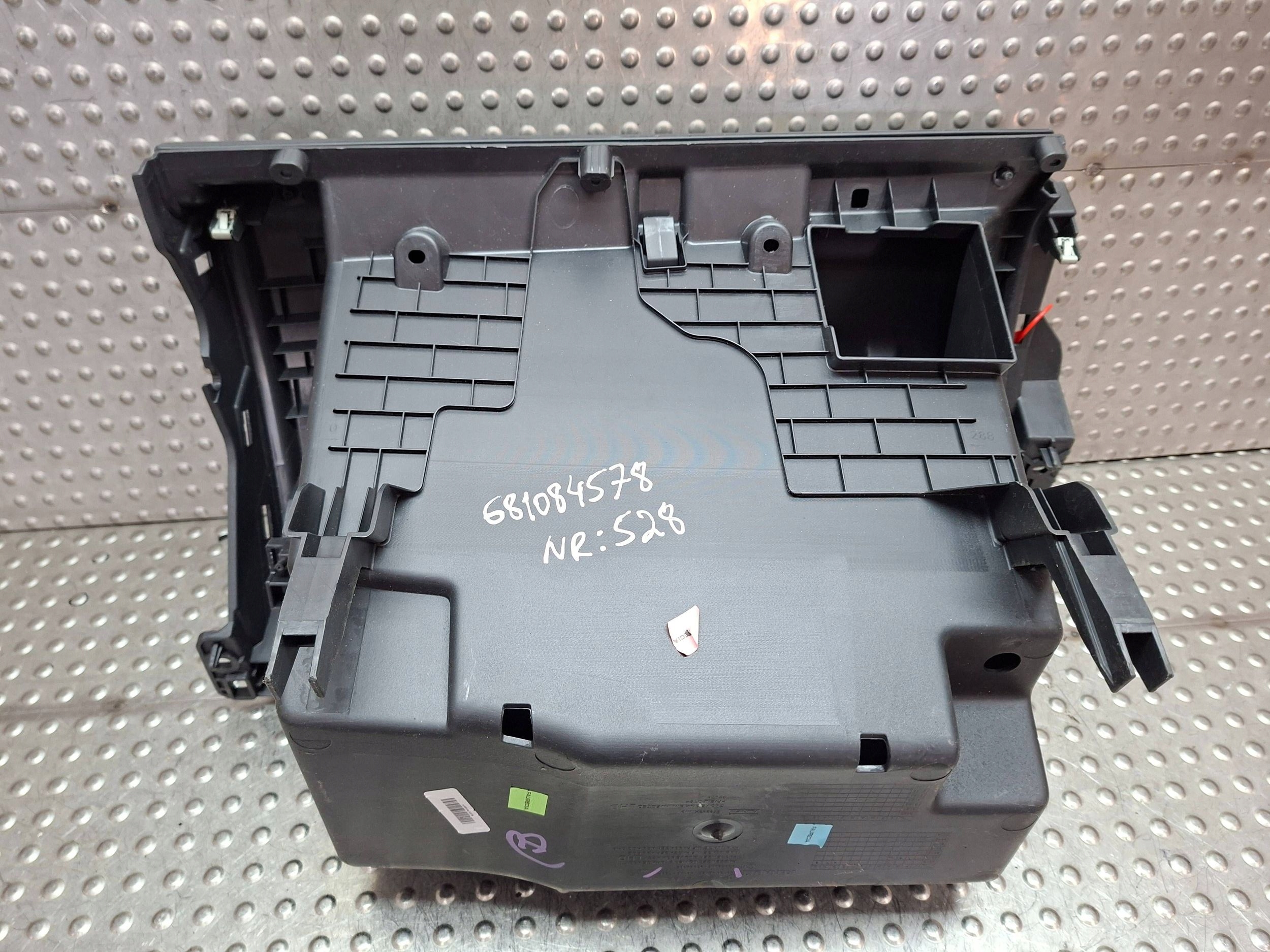 passenger compartment 681084578R RENAULT TRAFIC III VIVARO B 2014