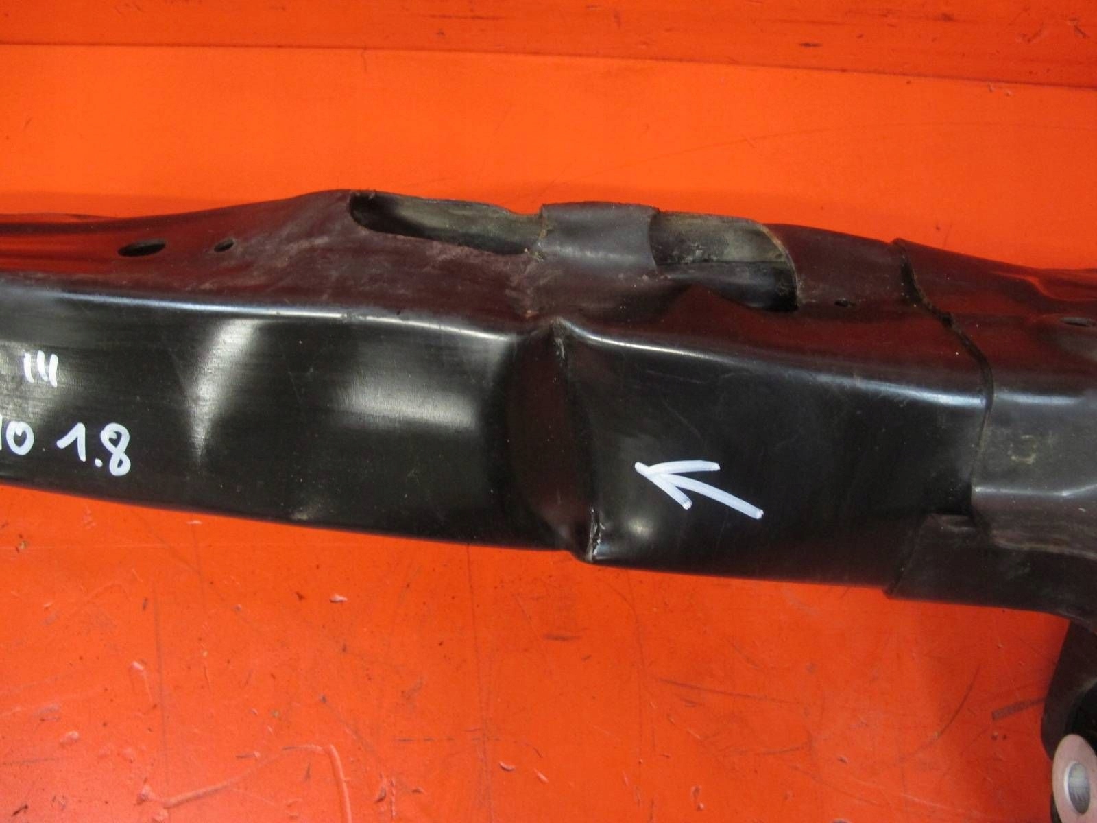 TOYOTA PRIUS 3 III W3 sider pillar below radiator front 202