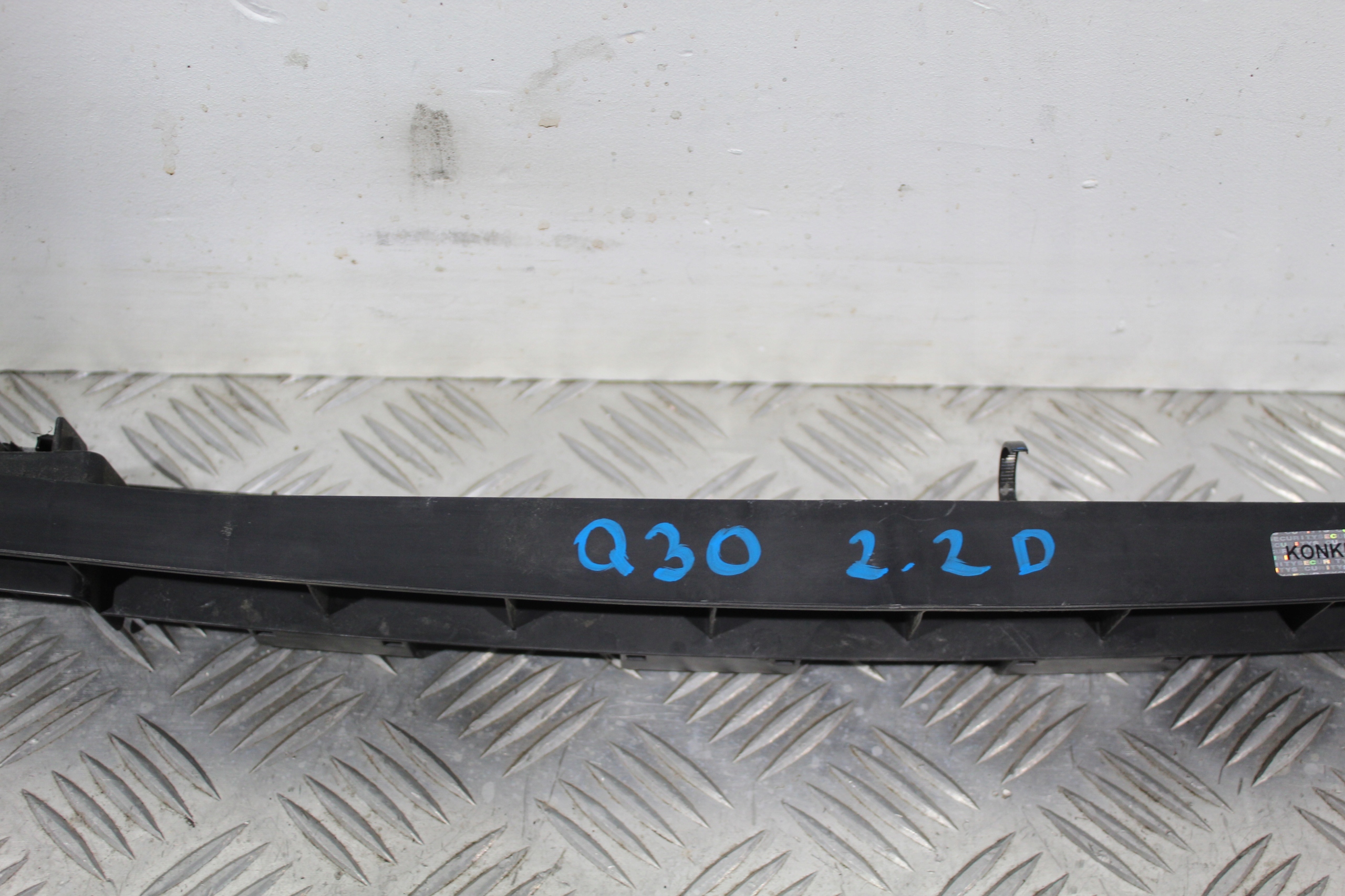 support holder rear part INFINITI Q30