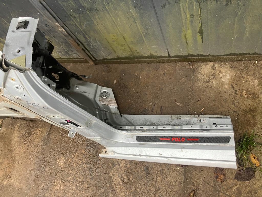 Longeron Gauche Avant VW POLO 6R