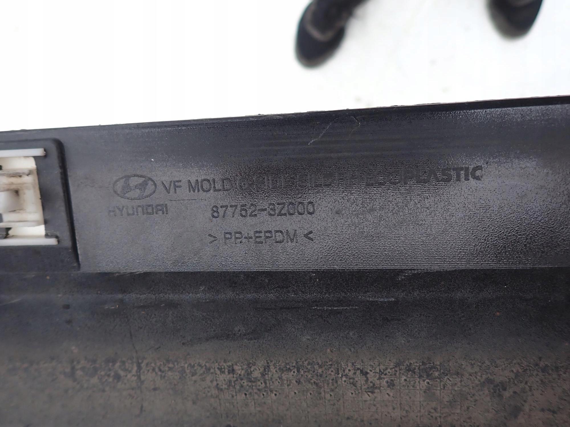 HYUNDAI I40 11-19 threshold right moulding threshold right