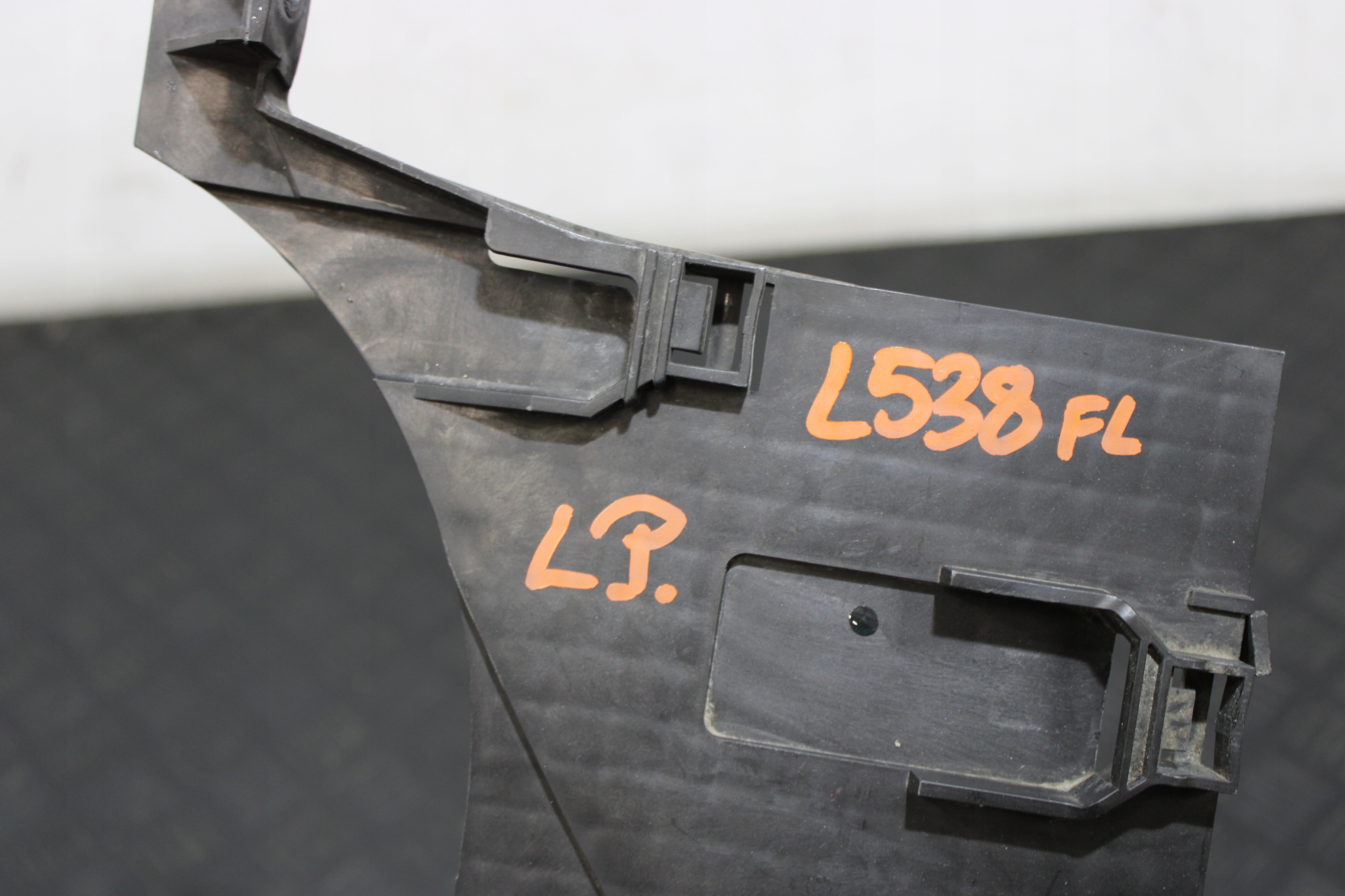 support holder lights left front LAND ROVER EVOQUE L538 LIFT