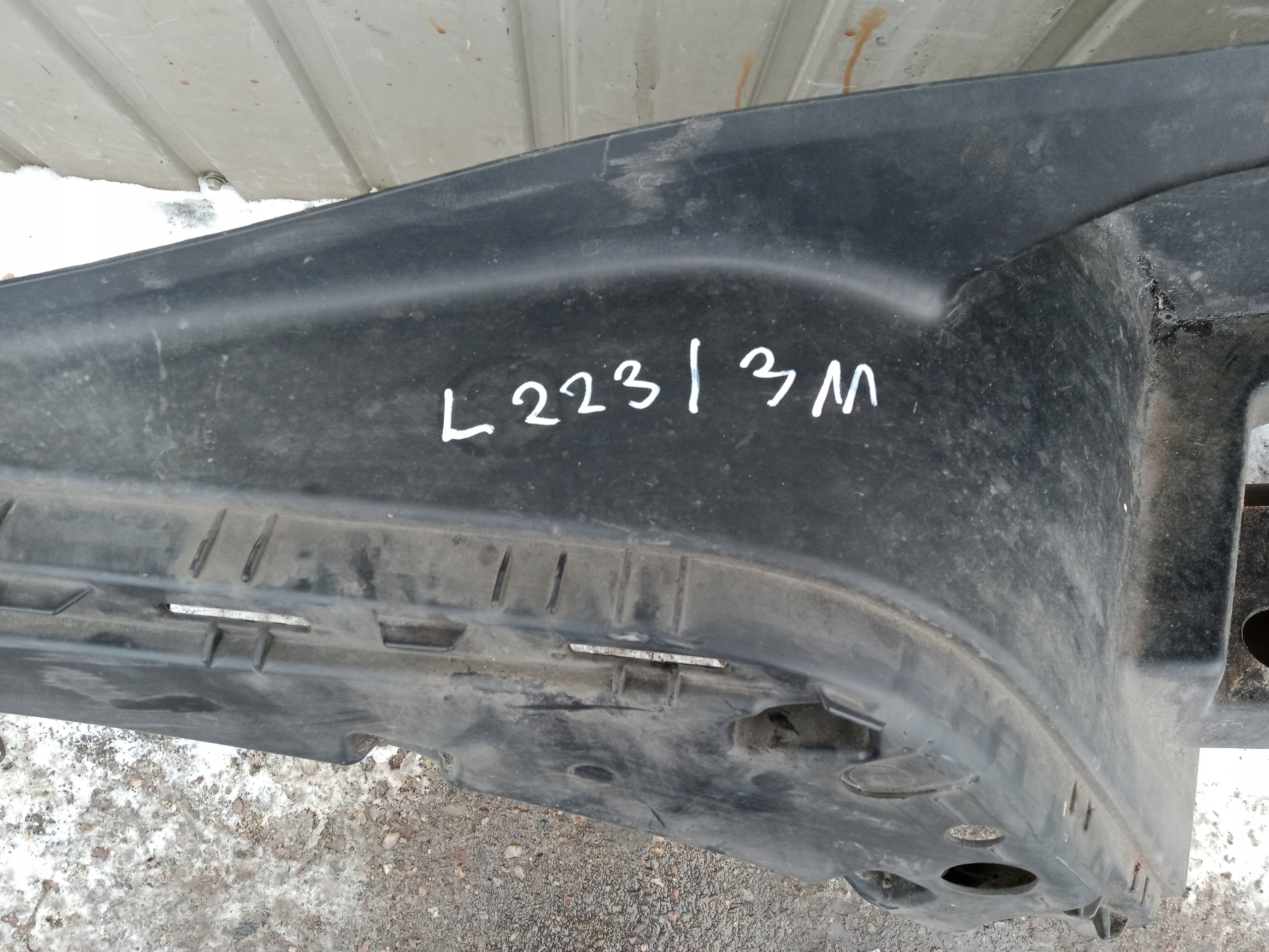 RENAULT RANGE T STOPNICA BŁOTNIK SCHODEK 82223396 Numer katalogowy części RENAULT RANGE T STOPNICA NADKOLE BŁOTNIK SCHODEK PRAWY 82223396 - RTEKO