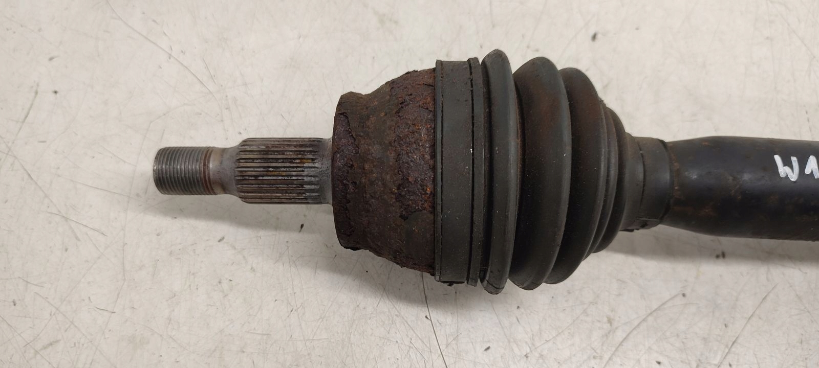 semi-axis left short. Mercedes W169 1,7