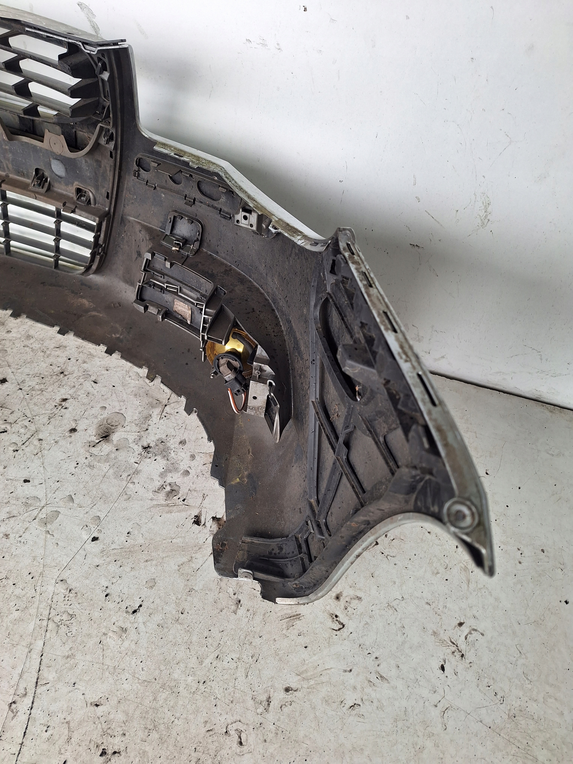 VOLKSWAGEN EOS 05-10 bumper