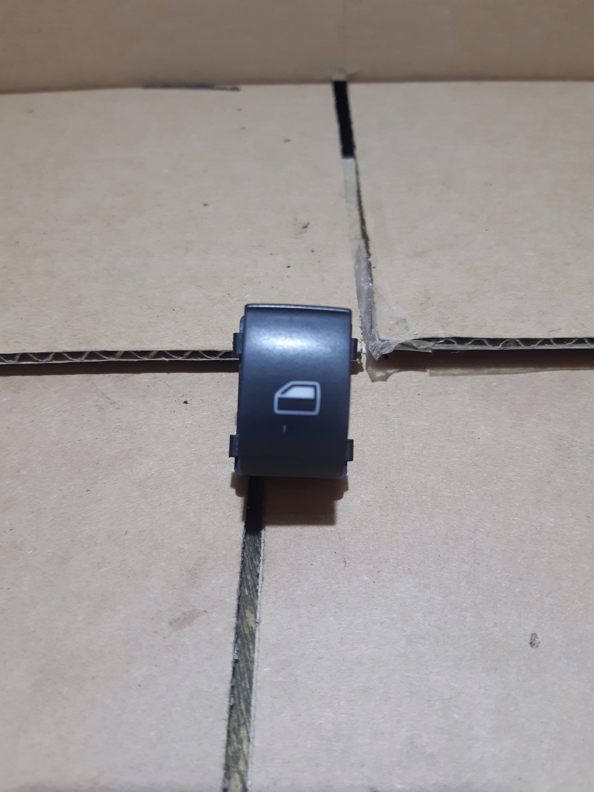 AUDI Schalter Fenster 8Z0959855C