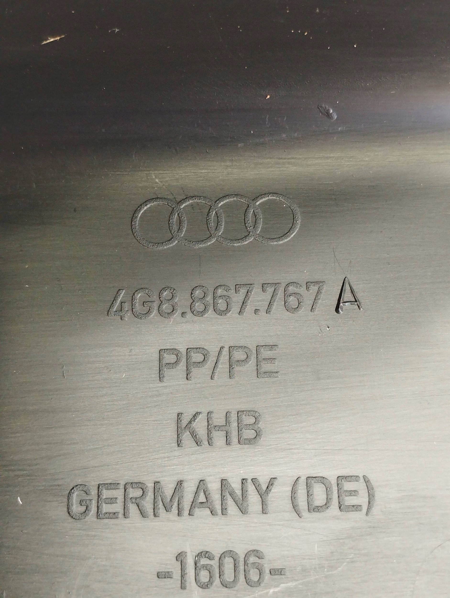 Audi A7 4G 2016 kryt PRAHU levá 4G8867767A