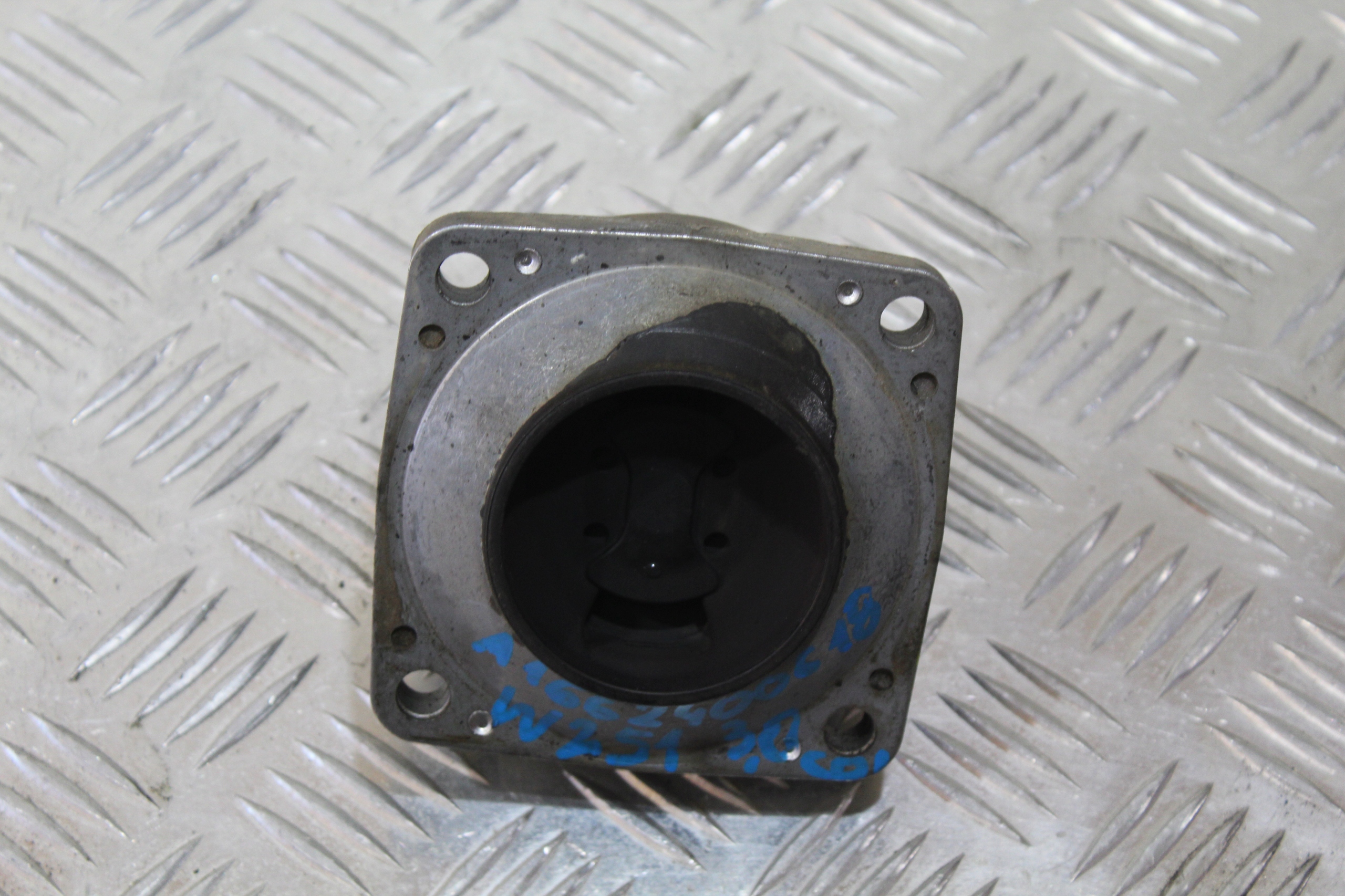 подушка Двигателя W251 AMG A2512404118