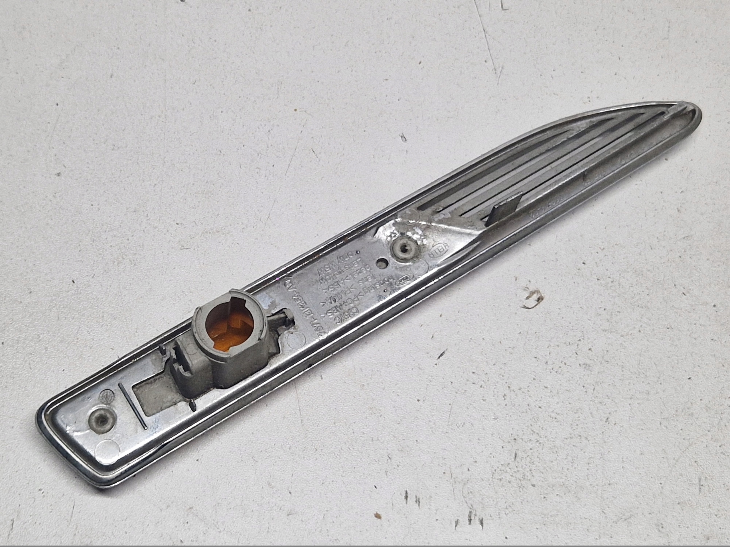 FORD MONDEO MK4 blinker indicator right W fender 7S71-13K354-AD