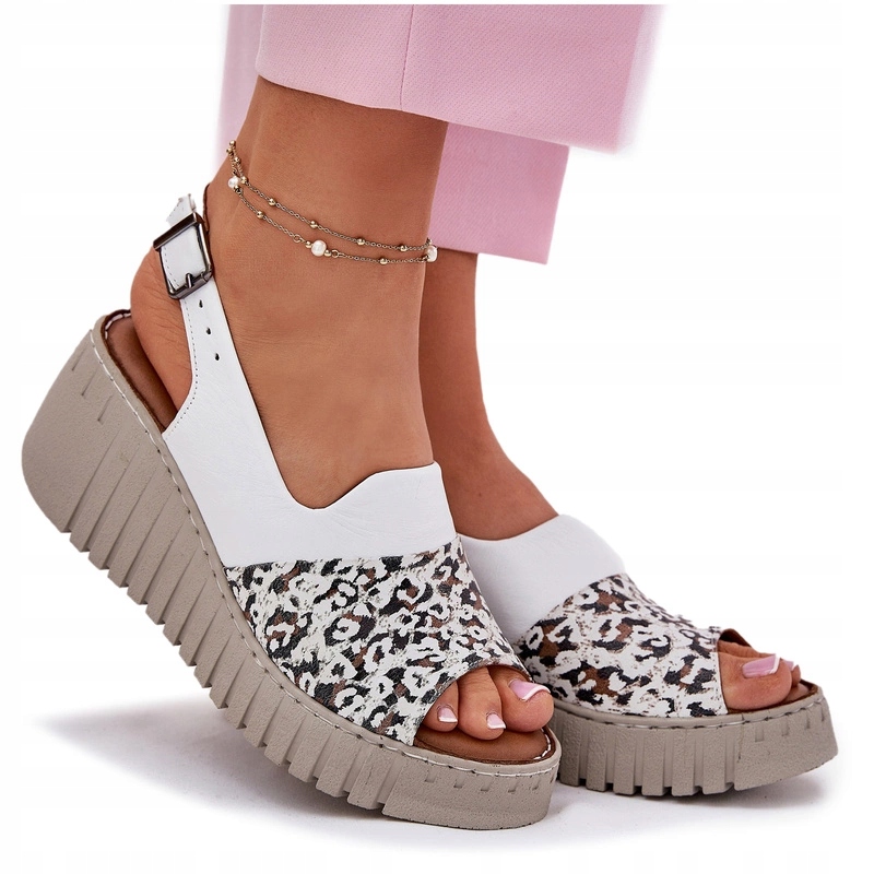 Dámské Sandály Z Přírodní Kůže Koturn Artiker 56C0958 Bílé 41