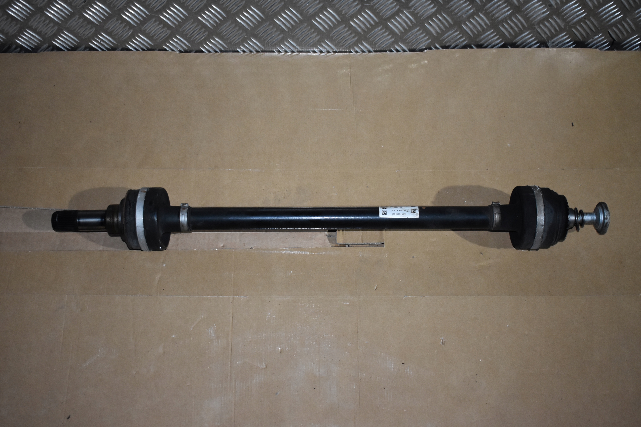 IDEALNA semi-axis rear part rear left BMW G01 1 9
