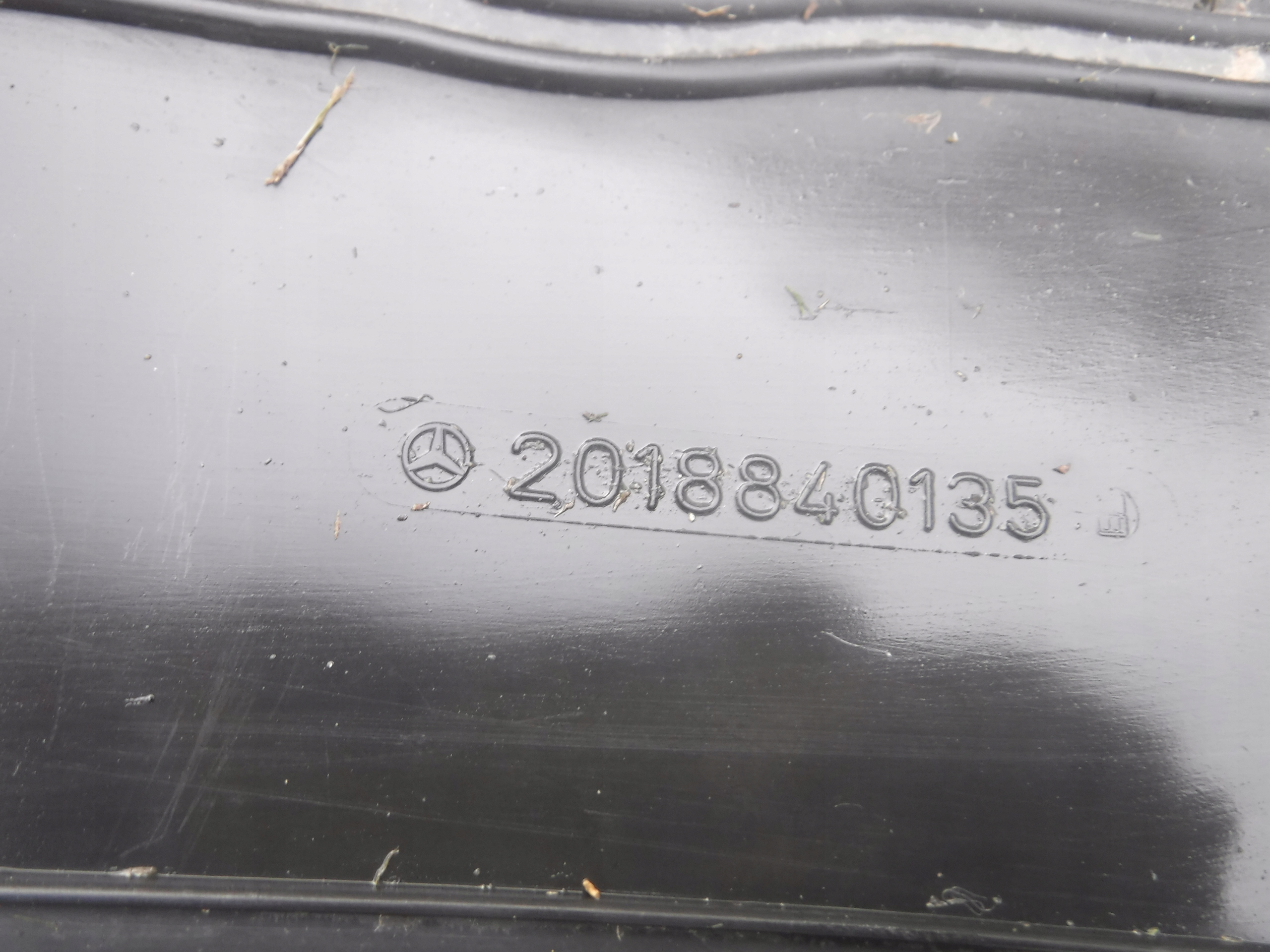 MERCEDES 190 W201 mudguard front left right