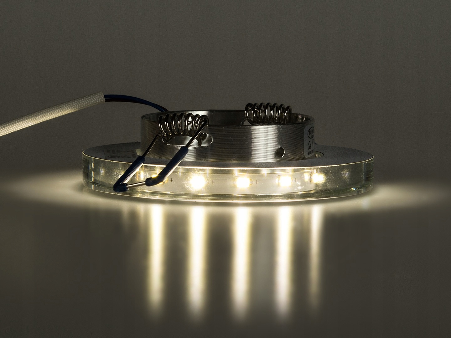 Oprawa Halogenowa Podświetlana LED Neutralna Marka Berge