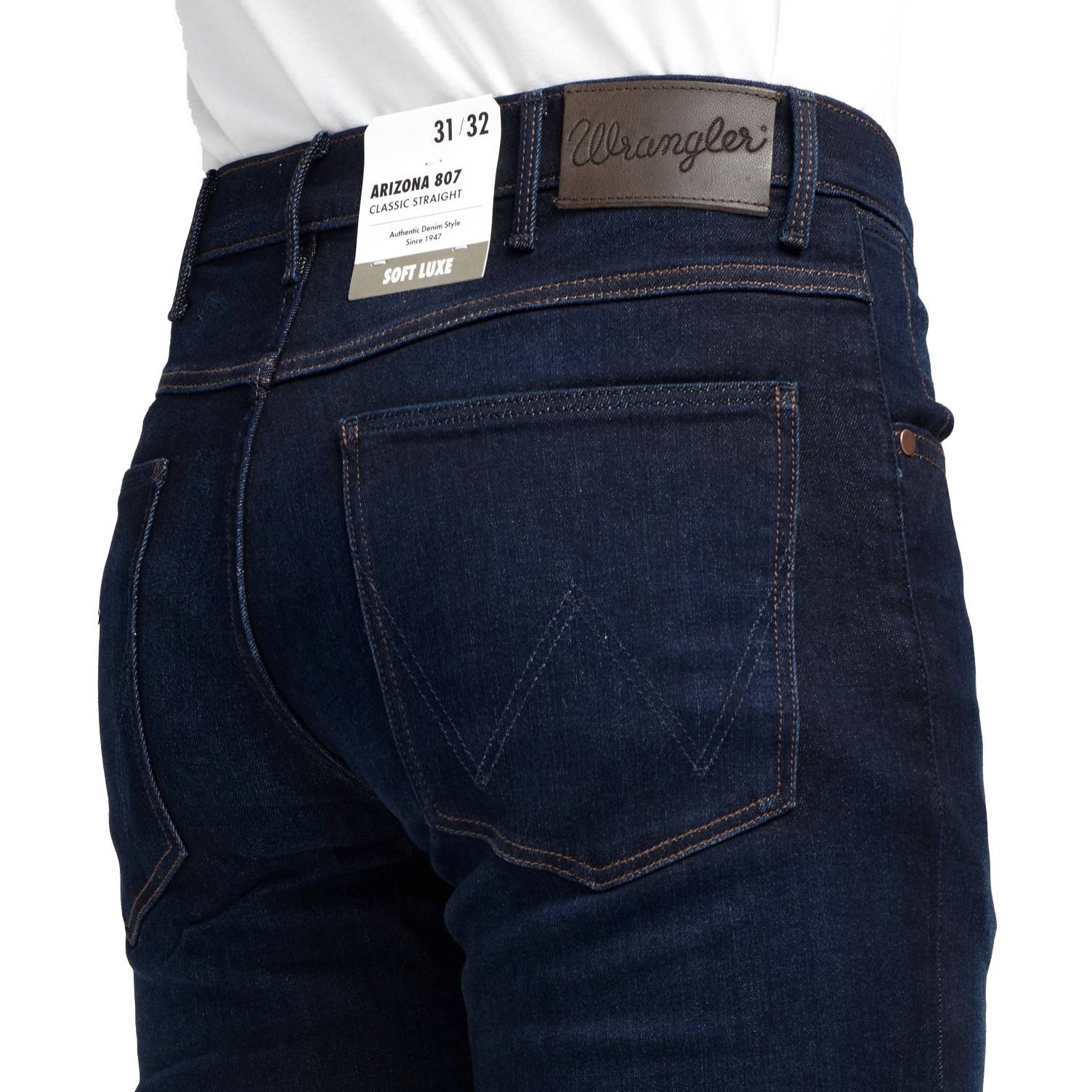 

Wrangler Arizona Blue Stroke W12OMU91O 31/34